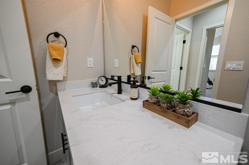 308 Cattail Cir Property Photo 34