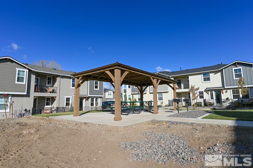 308 Cattail Cir Property Photo 40