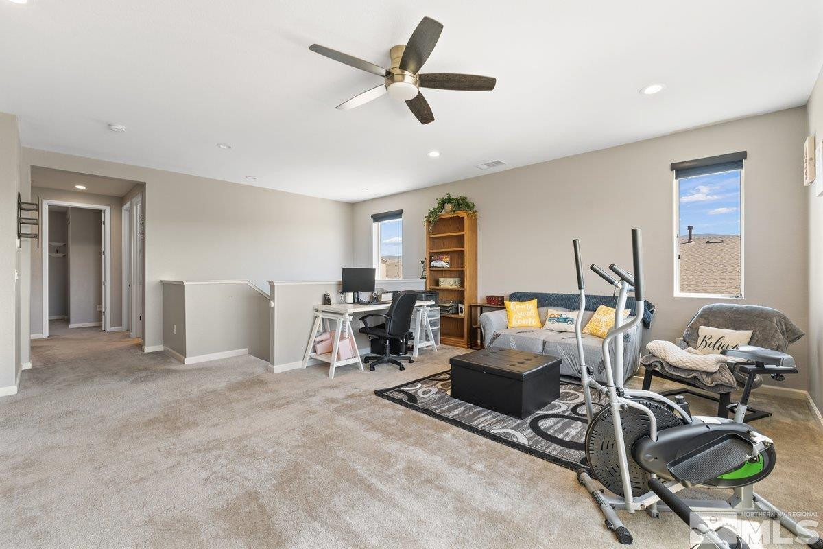 2449 Butte Creek Drive Property Photo 14