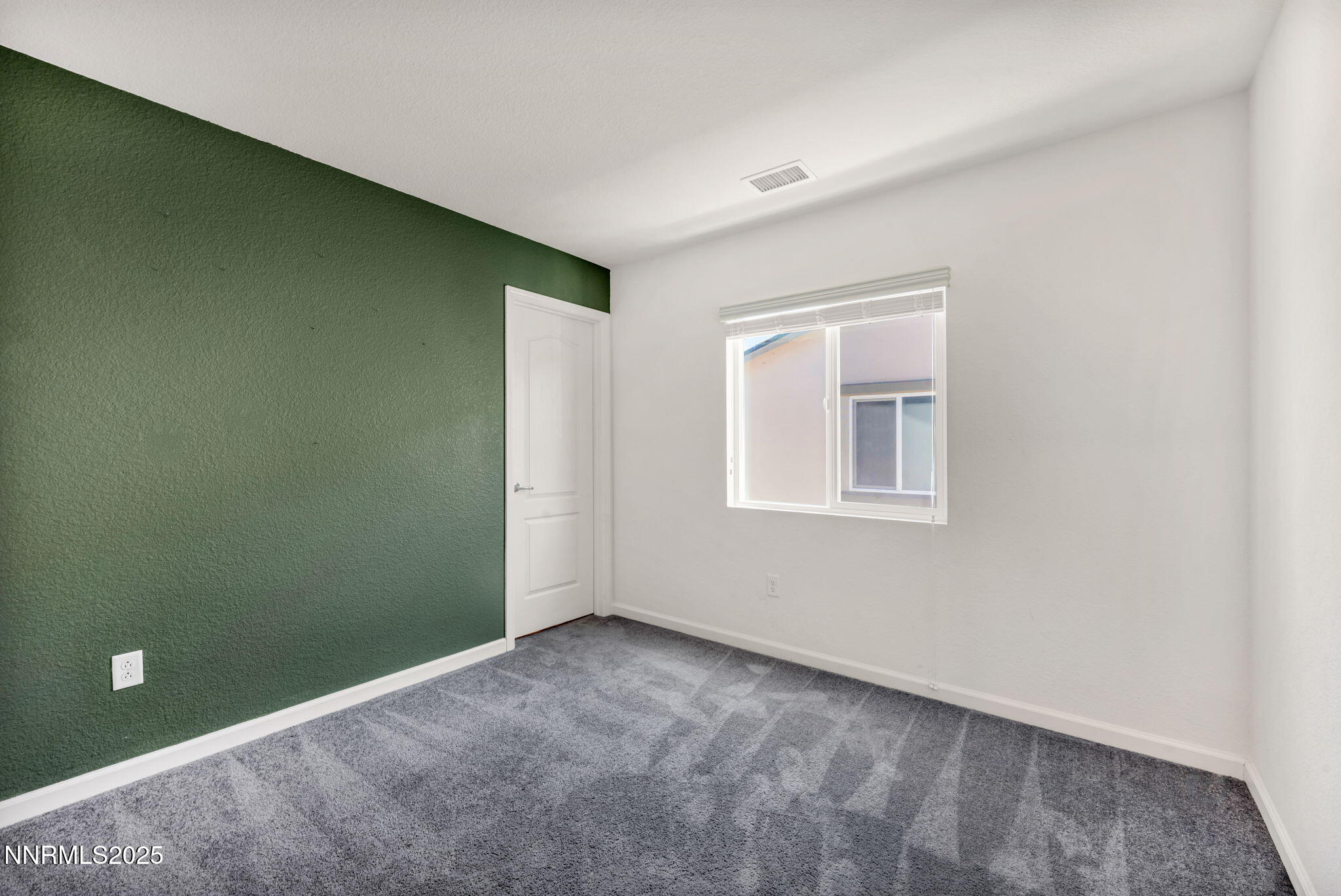 8853 Finnsech Property Photo 13