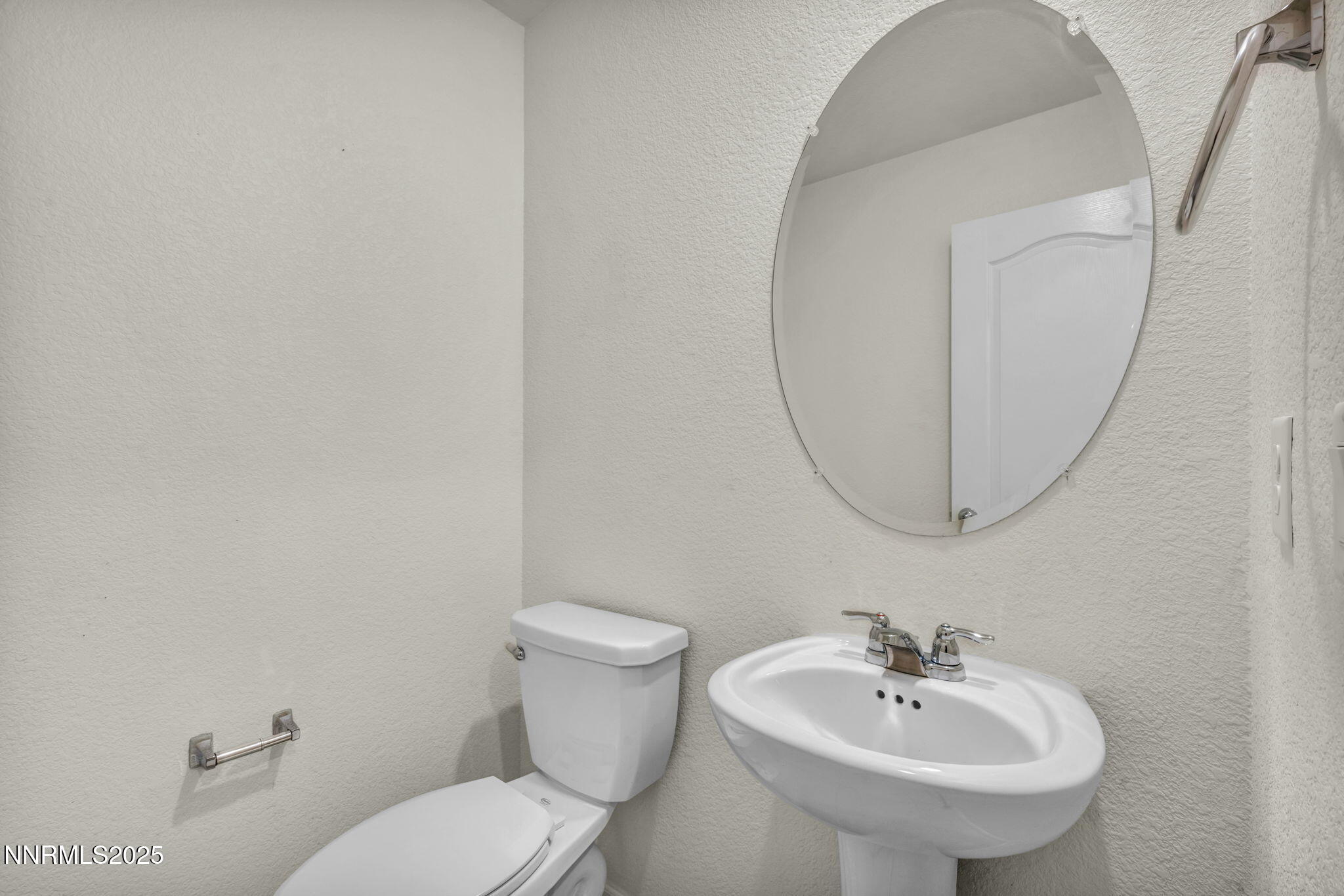8853 Finnsech Property Photo 23