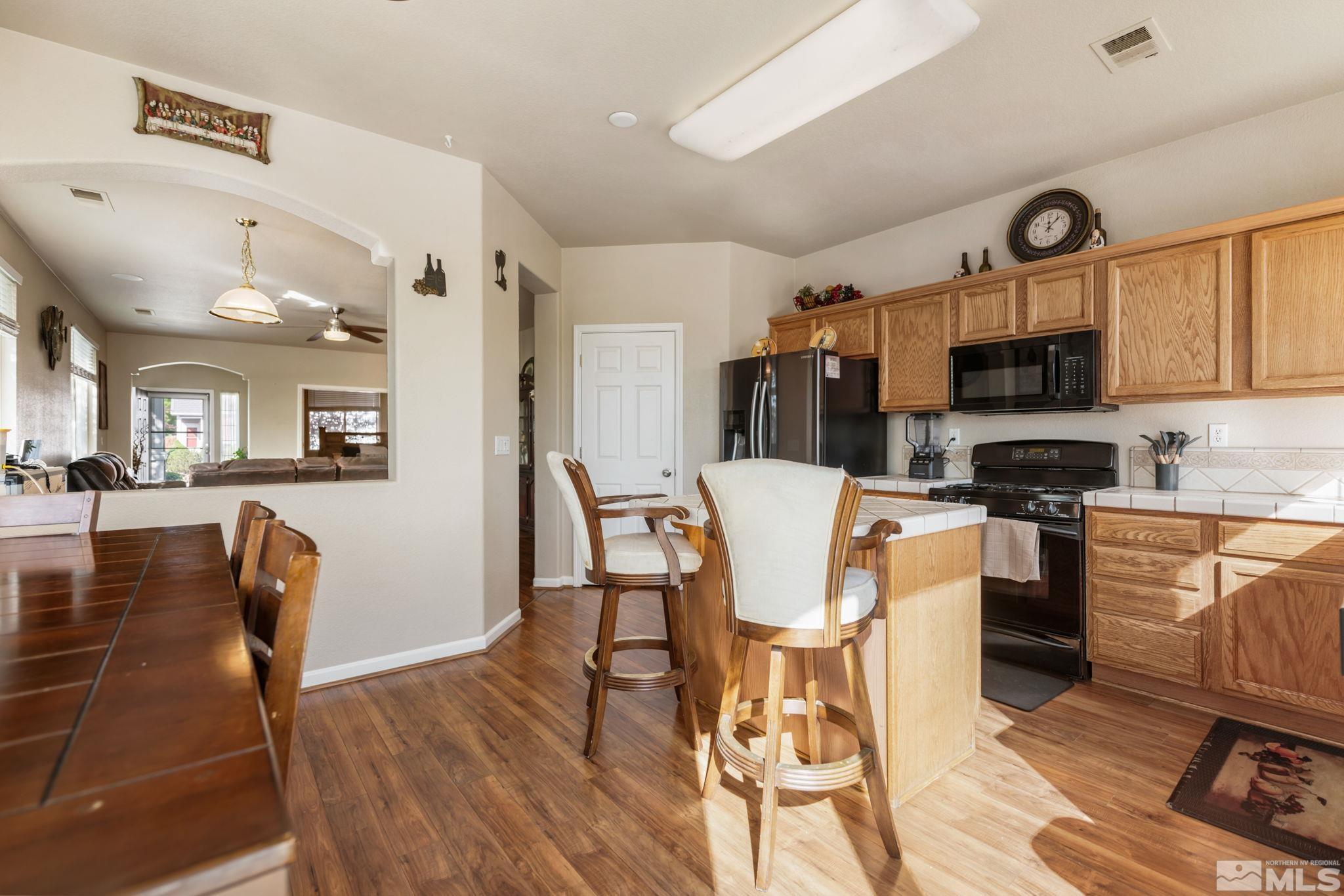 600 Birkdale Ct Court Property Photo 16