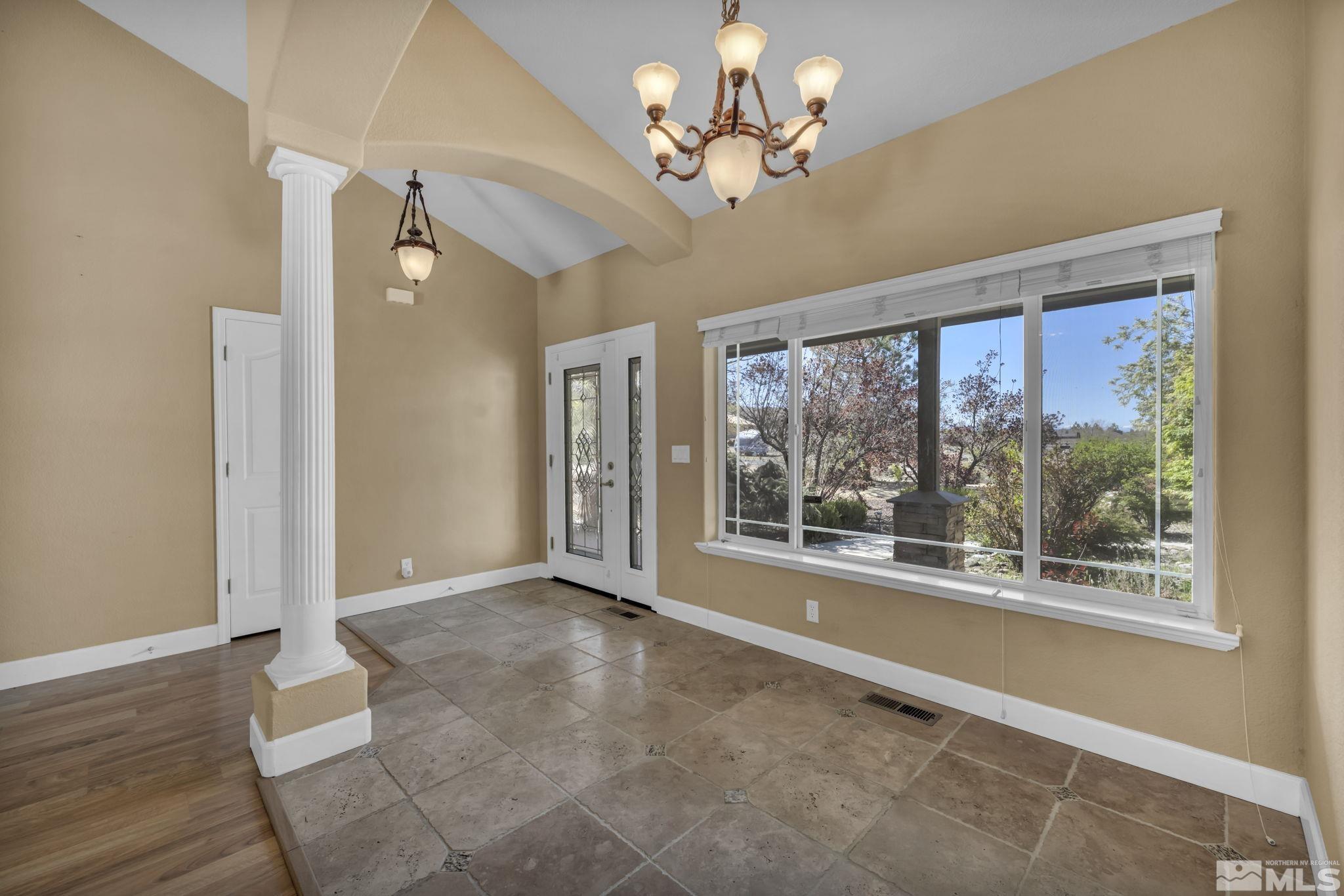 2710 Thirsty Magoo Court Property Photo 6