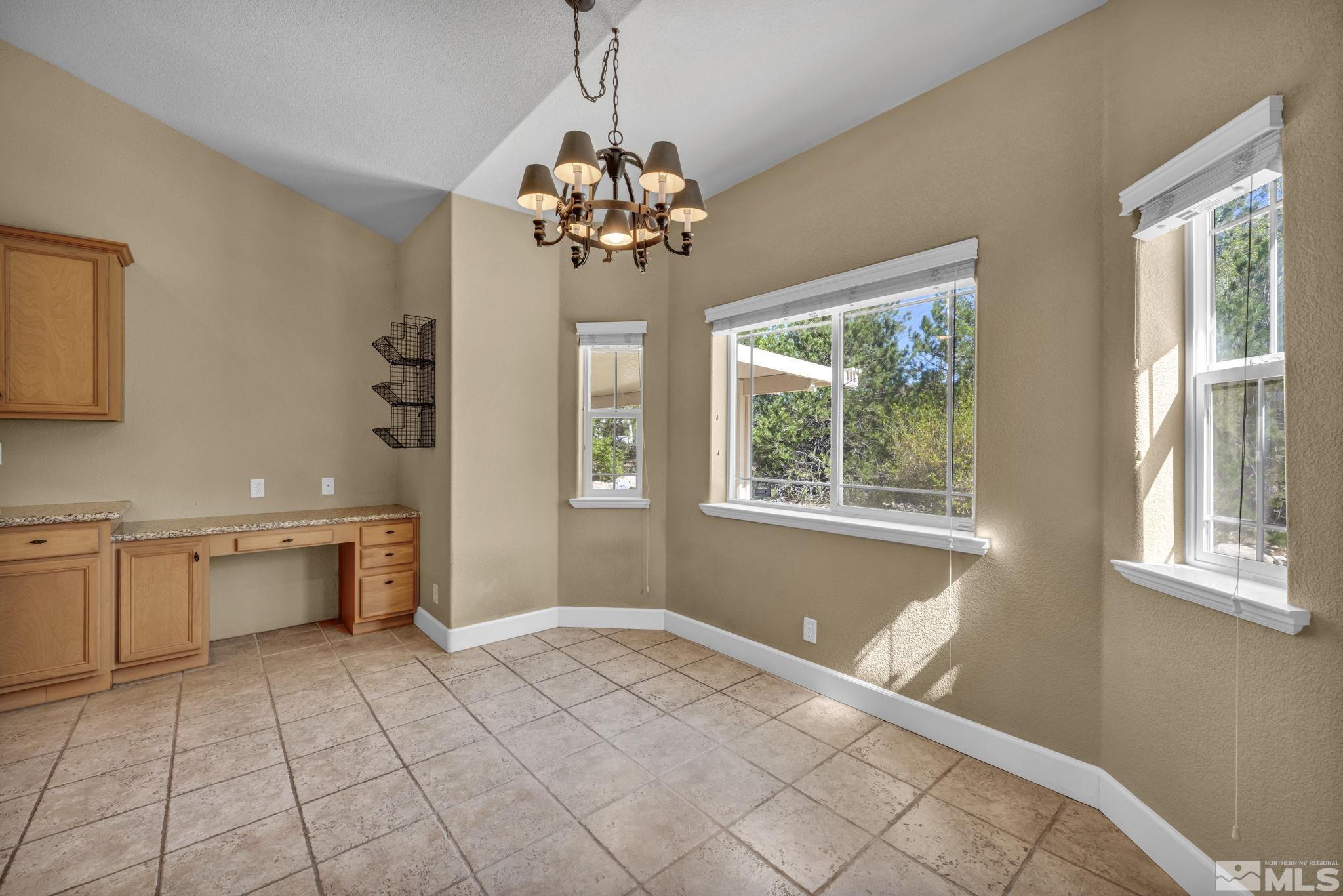 2710 Thirsty Magoo Court Property Photo 12