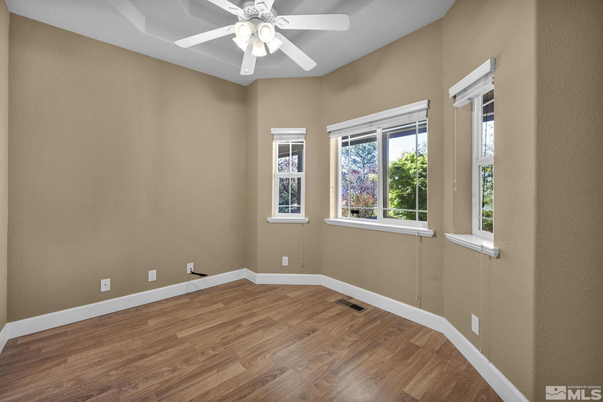2710 Thirsty Magoo Court Property Photo 13