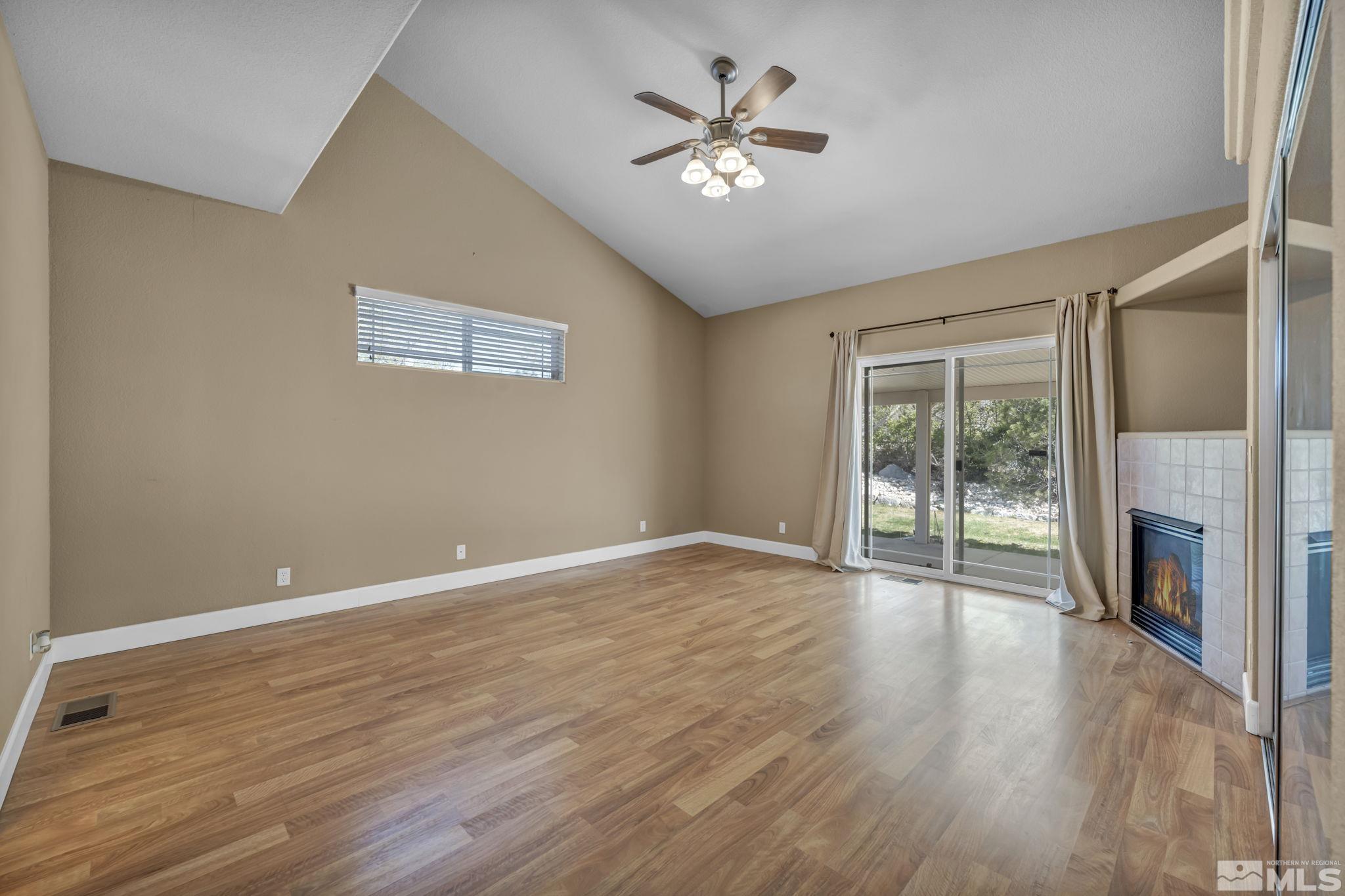 2710 Thirsty Magoo Court Property Photo 14