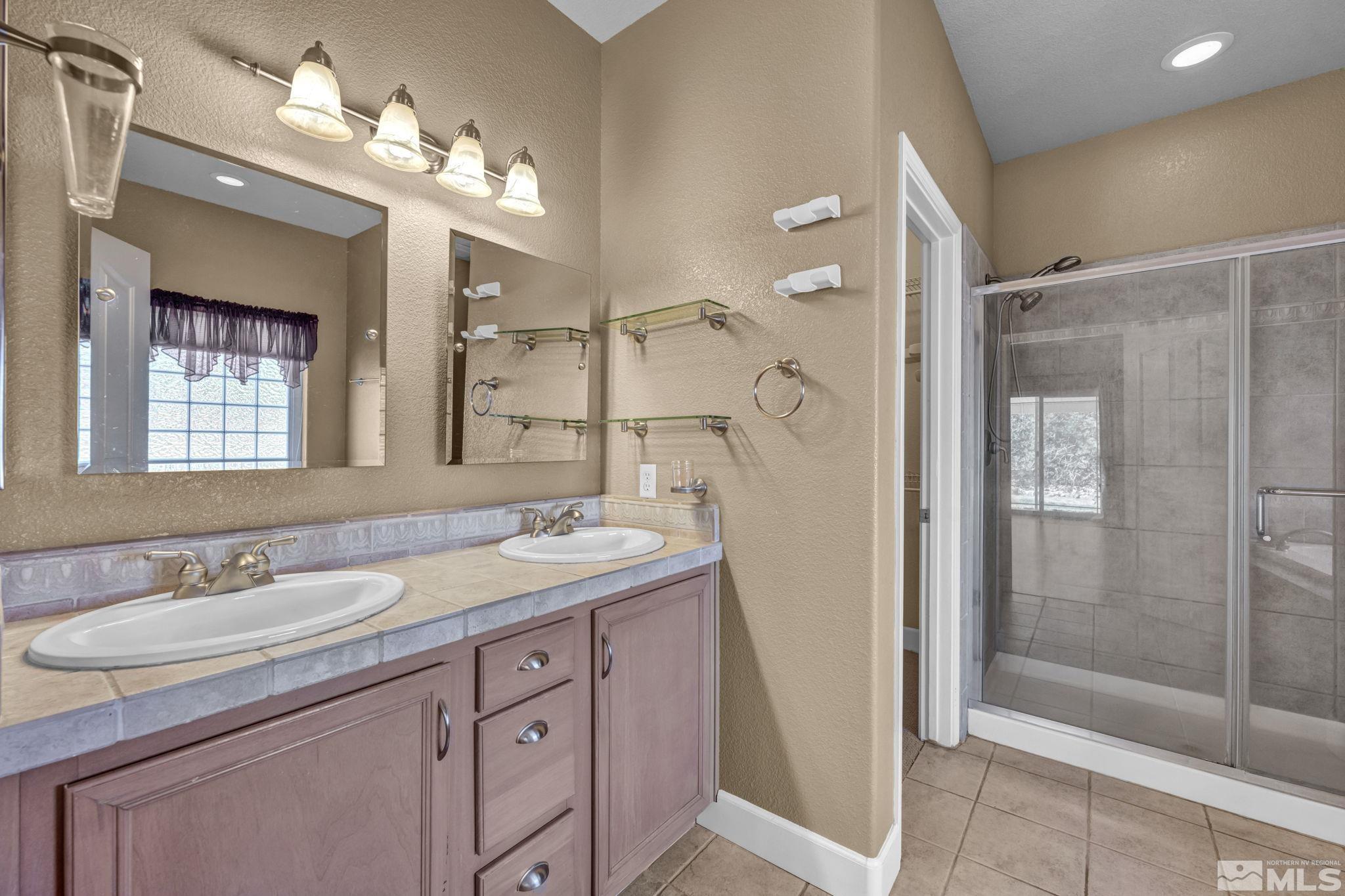 2710 Thirsty Magoo Court Property Photo 16