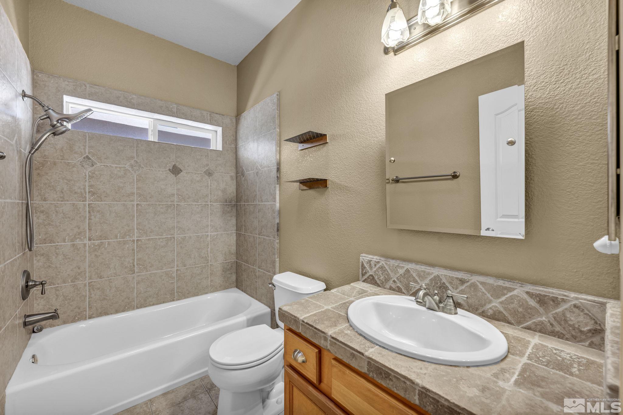 2710 Thirsty Magoo Court Property Photo 21