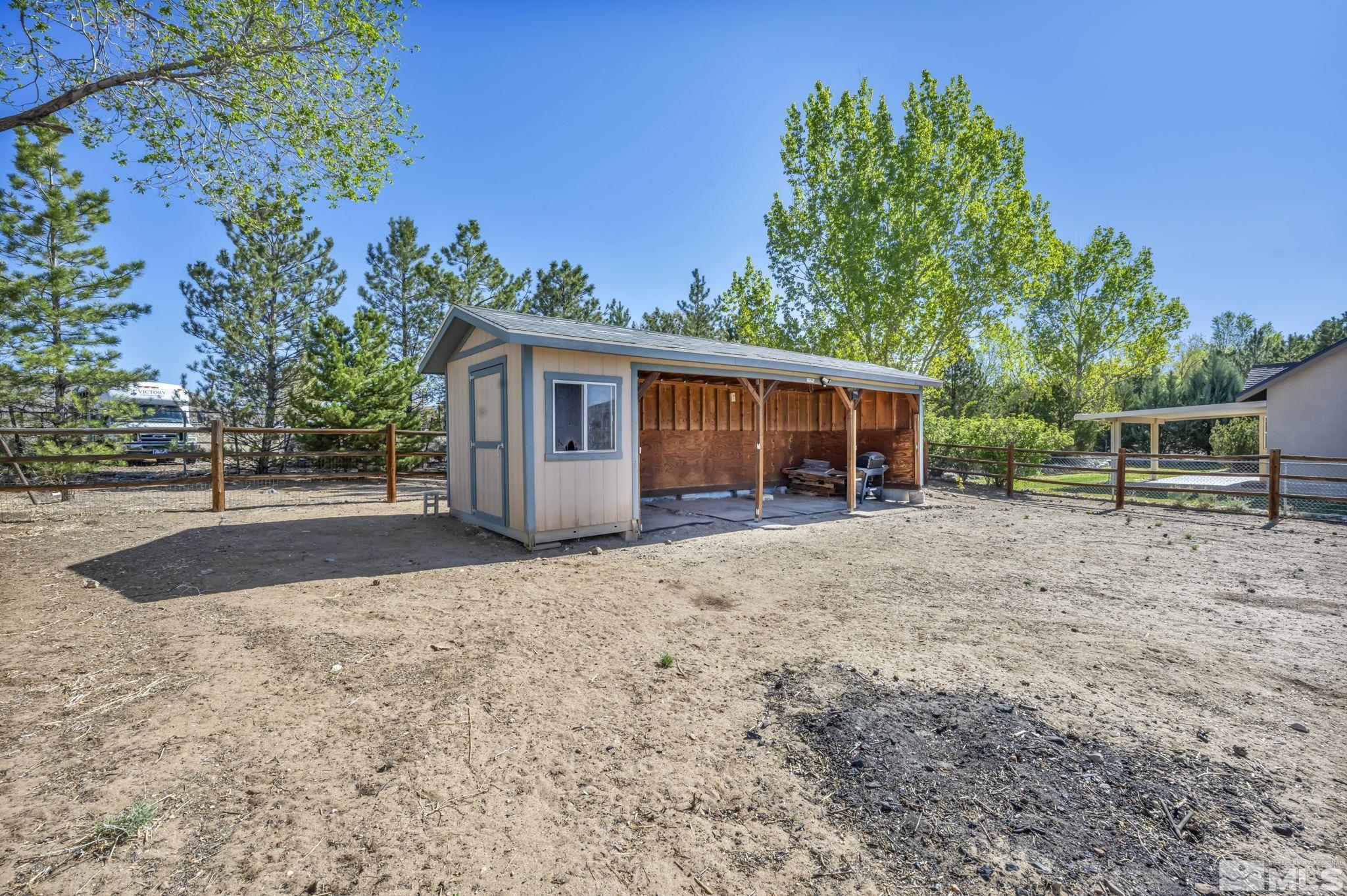 2710 Thirsty Magoo Court Property Photo 28