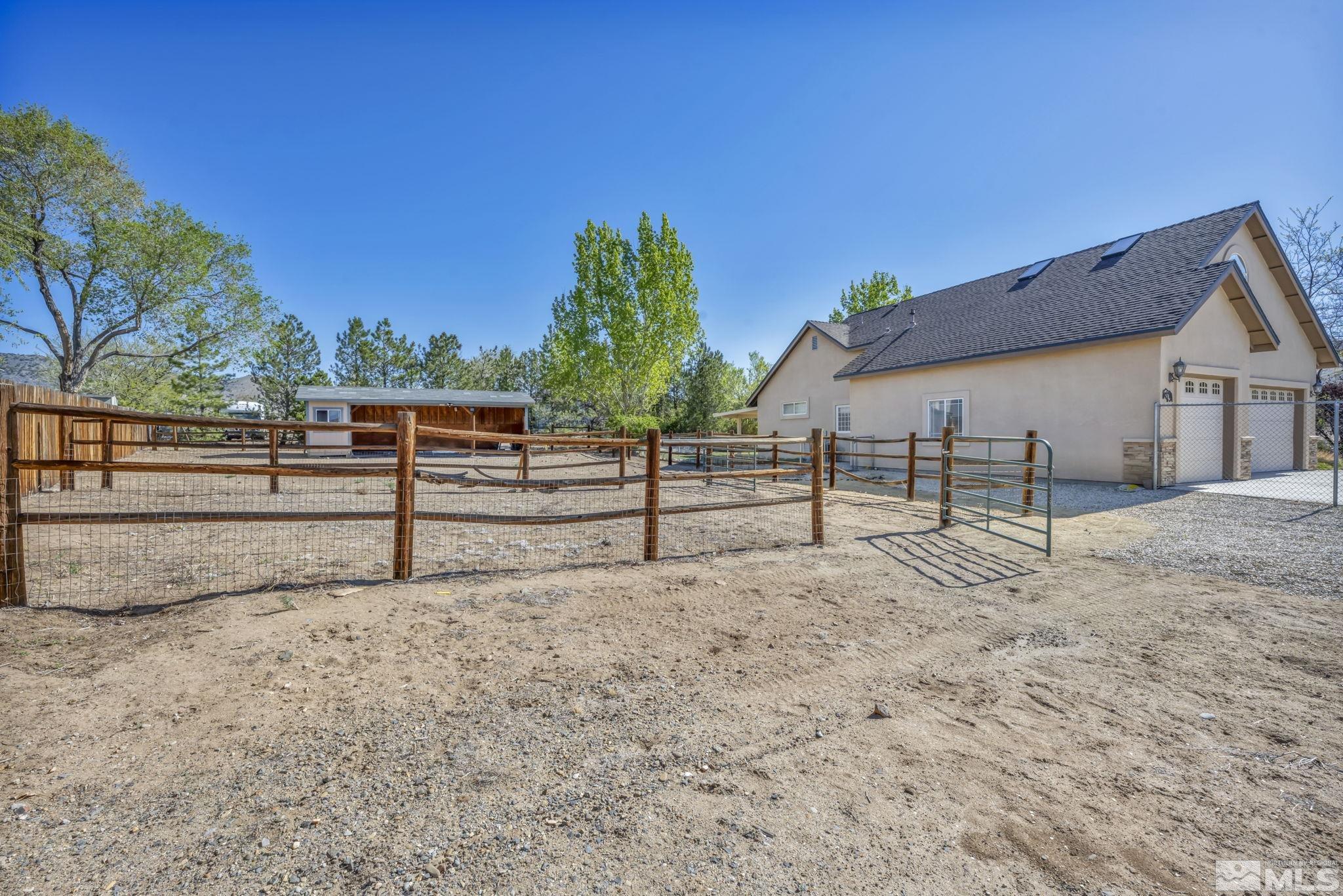 2710 Thirsty Magoo Court Property Photo 29