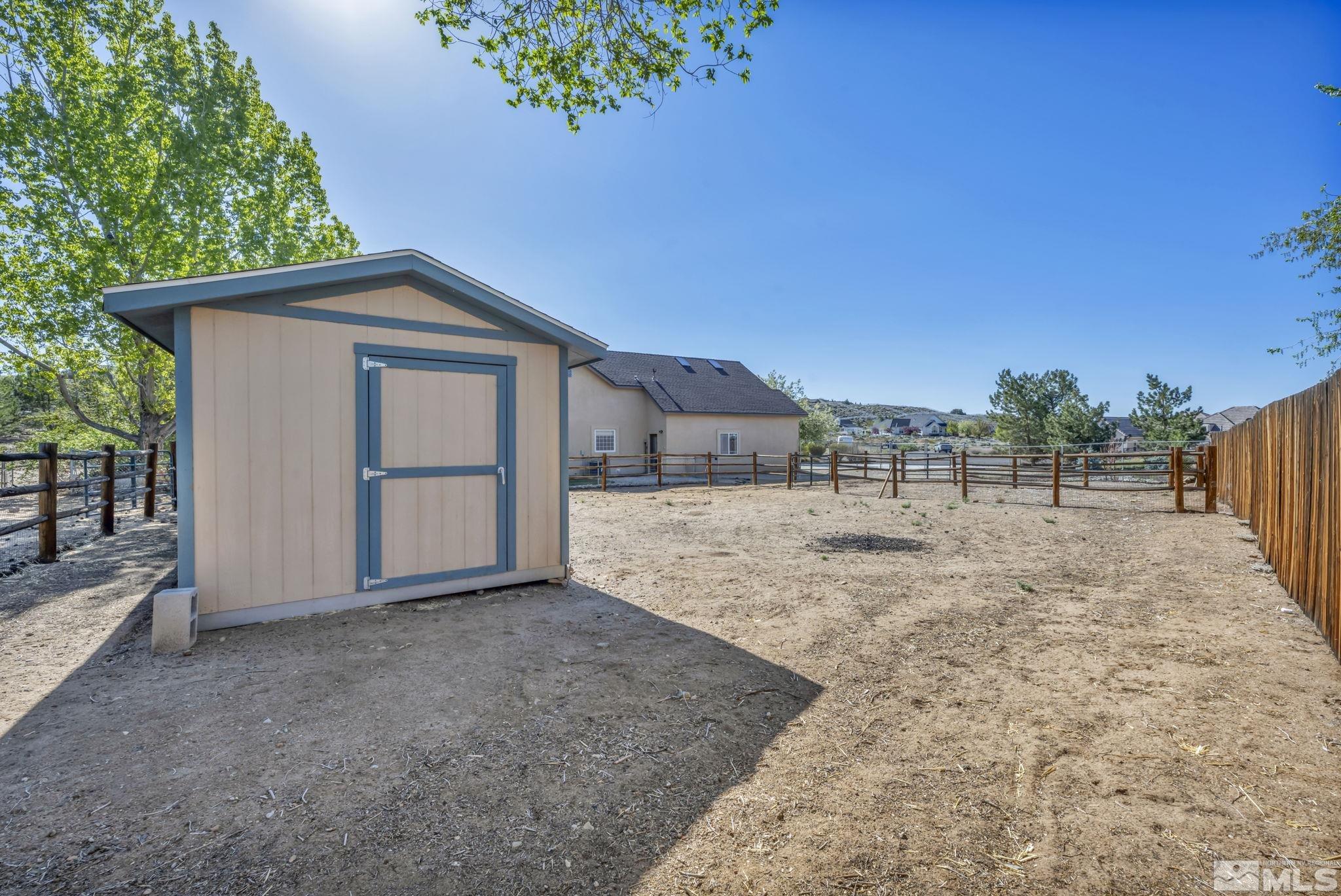 2710 Thirsty Magoo Court Property Photo 31