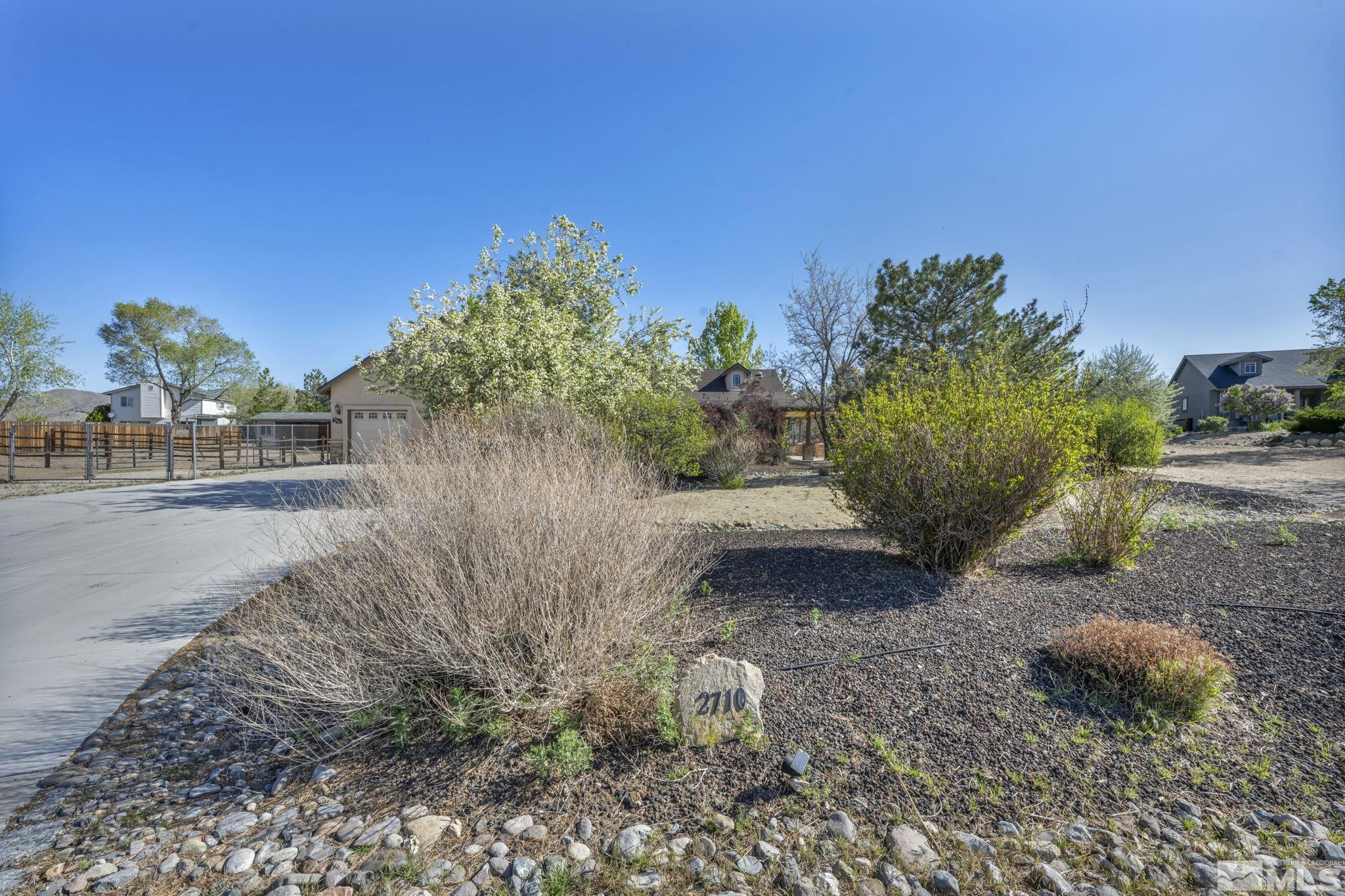 2710 Thirsty Magoo Court Property Photo 35