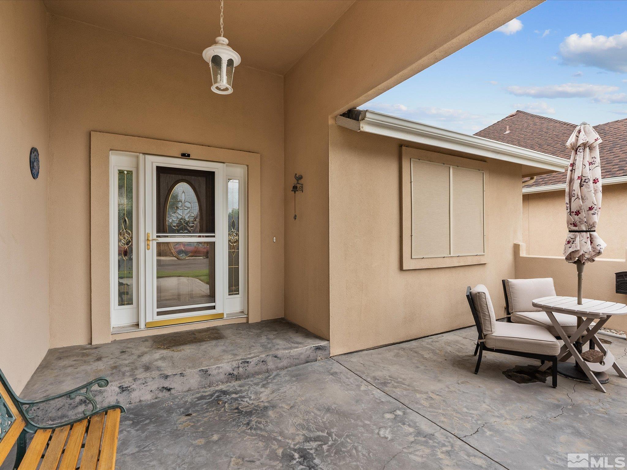 137 Desert Lakes Drive Property Photo 4