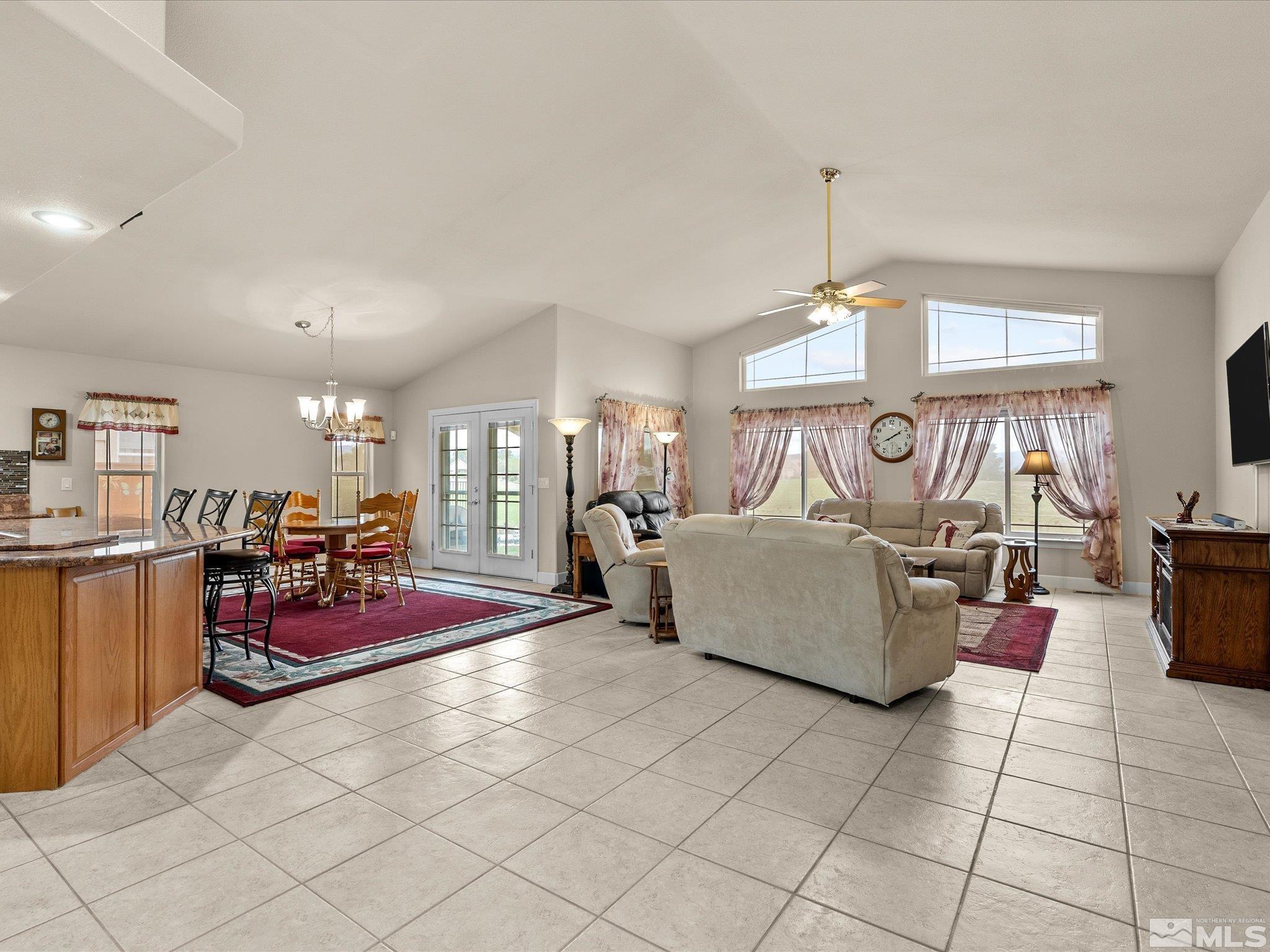 137 Desert Lakes Drive Property Photo 10