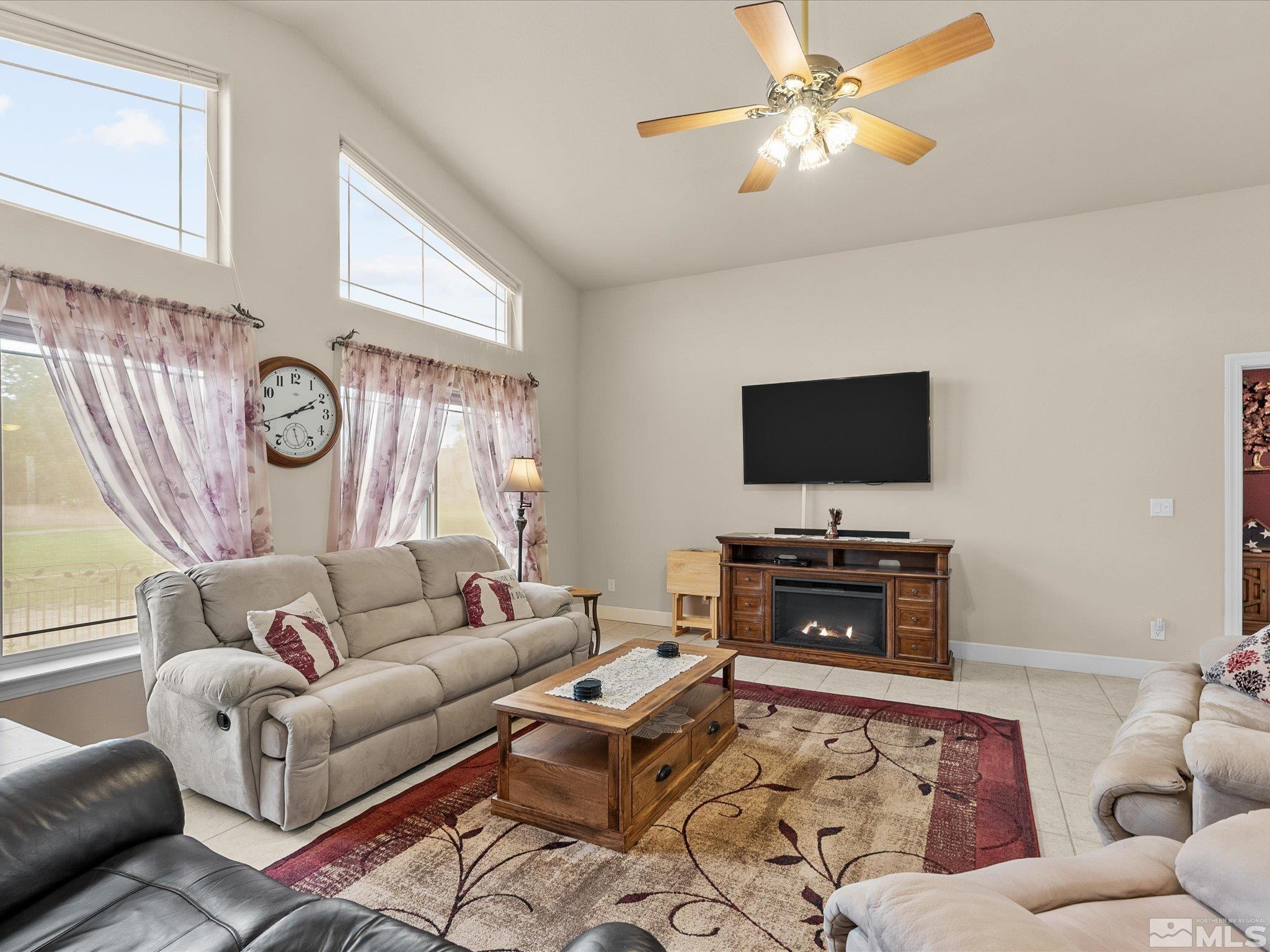 137 Desert Lakes Drive Property Photo 11