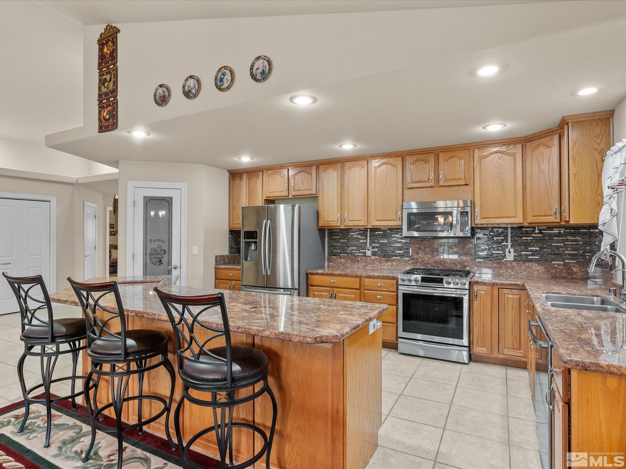 137 Desert Lakes Drive Property Photo 17