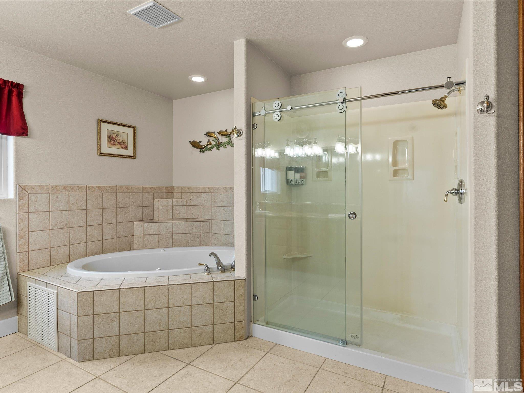 137 Desert Lakes Drive Property Photo 27
