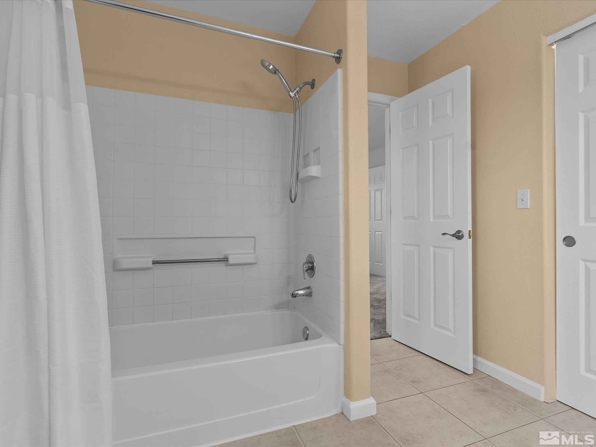 1820 Bogie Court Property Photo 25