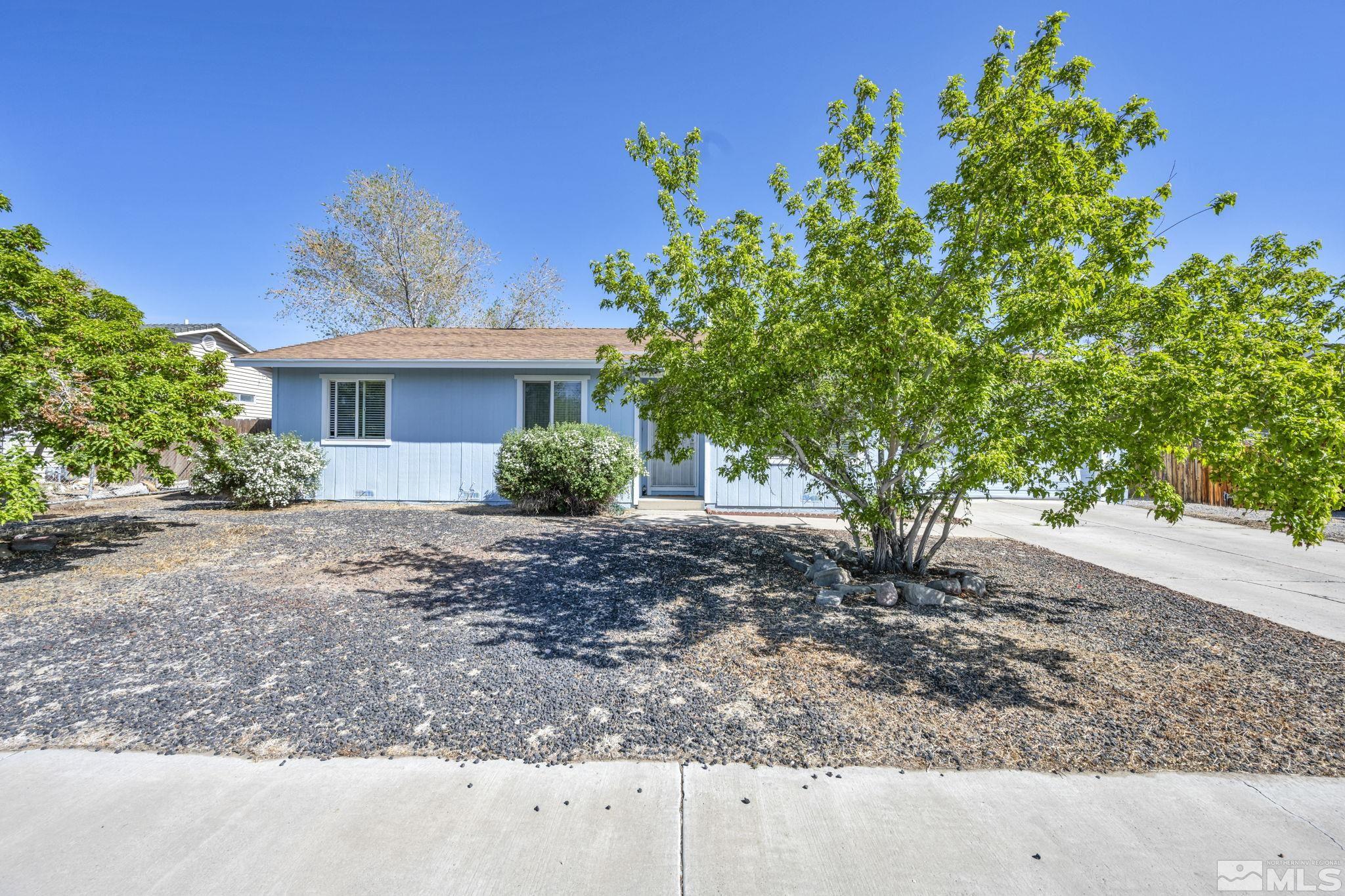 784 E St Property Photo 5