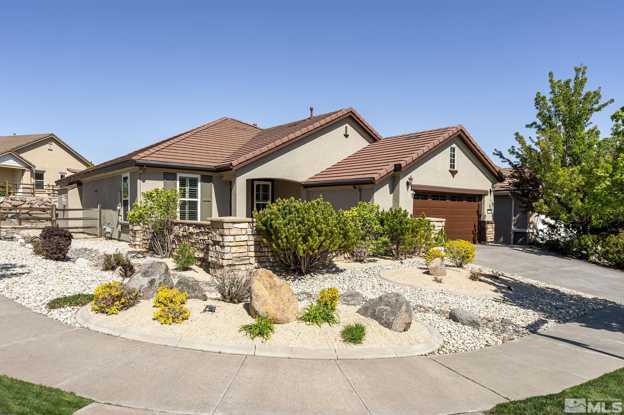 1005 Meridian Ranch Dr Property Photo 1