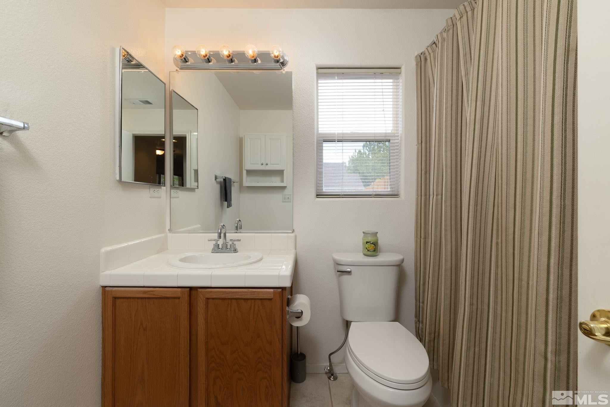 1419 Honey Locust Property Photo 13