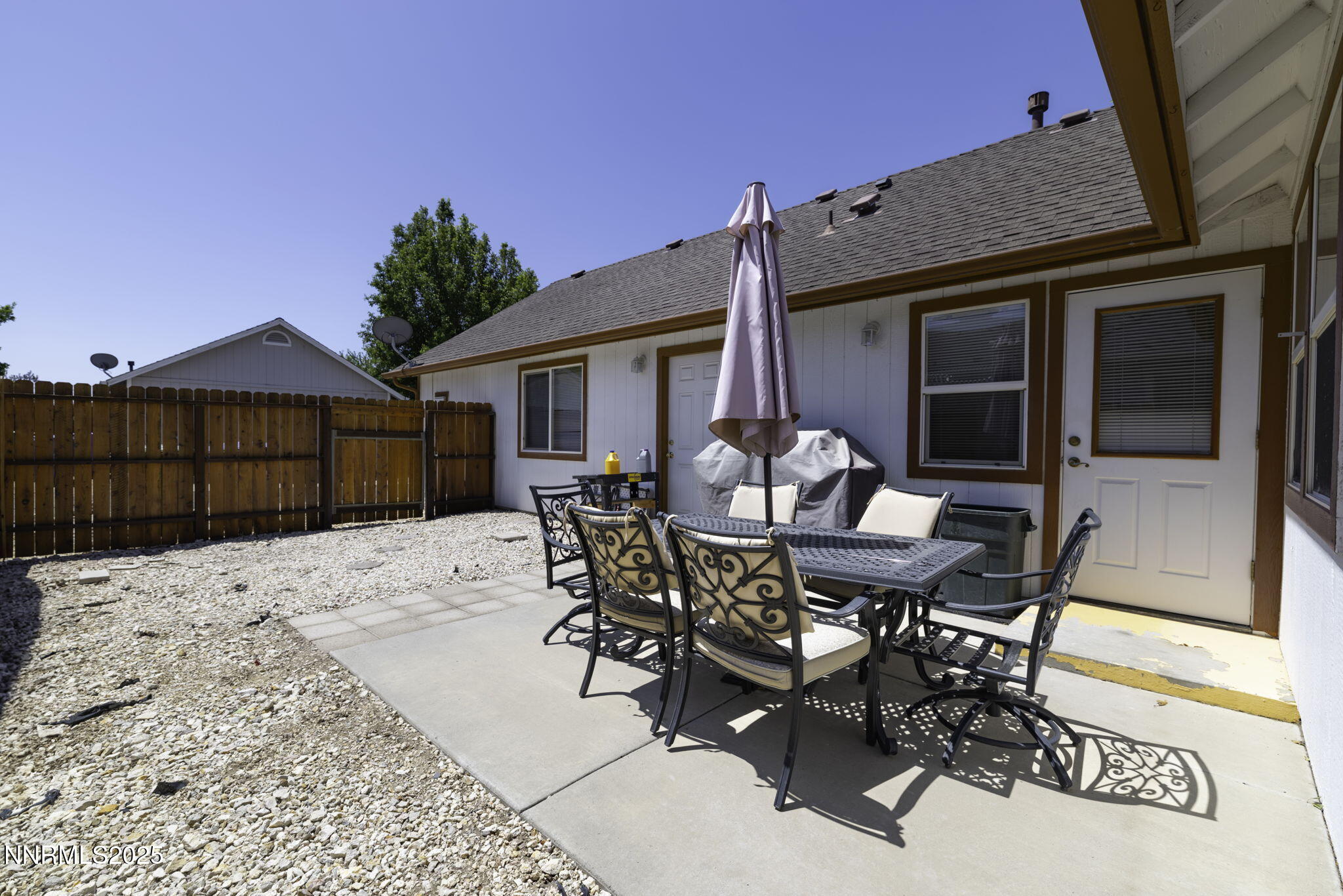 1419 Honey Locust Property Photo 19