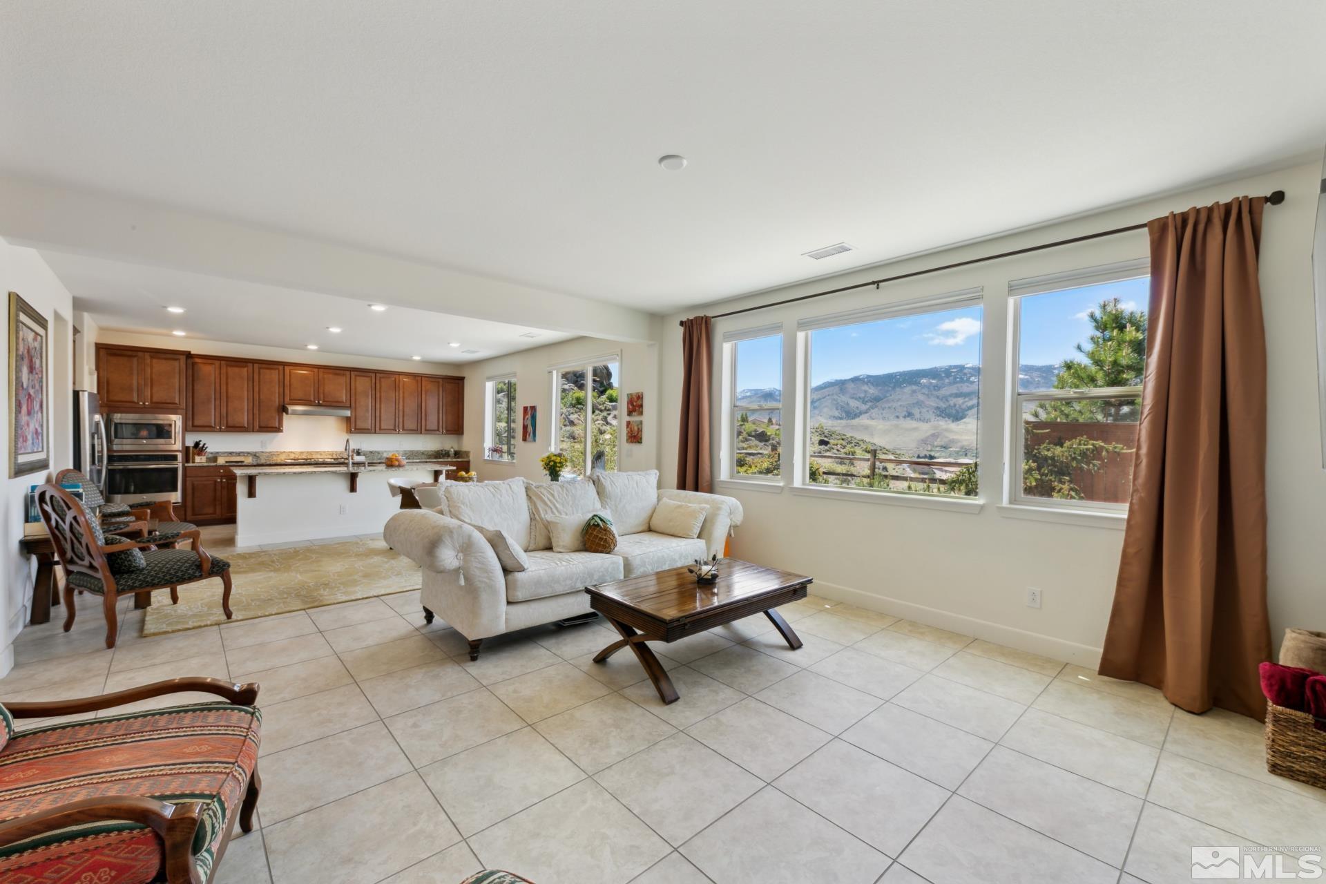 8770 Lost Creek Court Property Photo 3