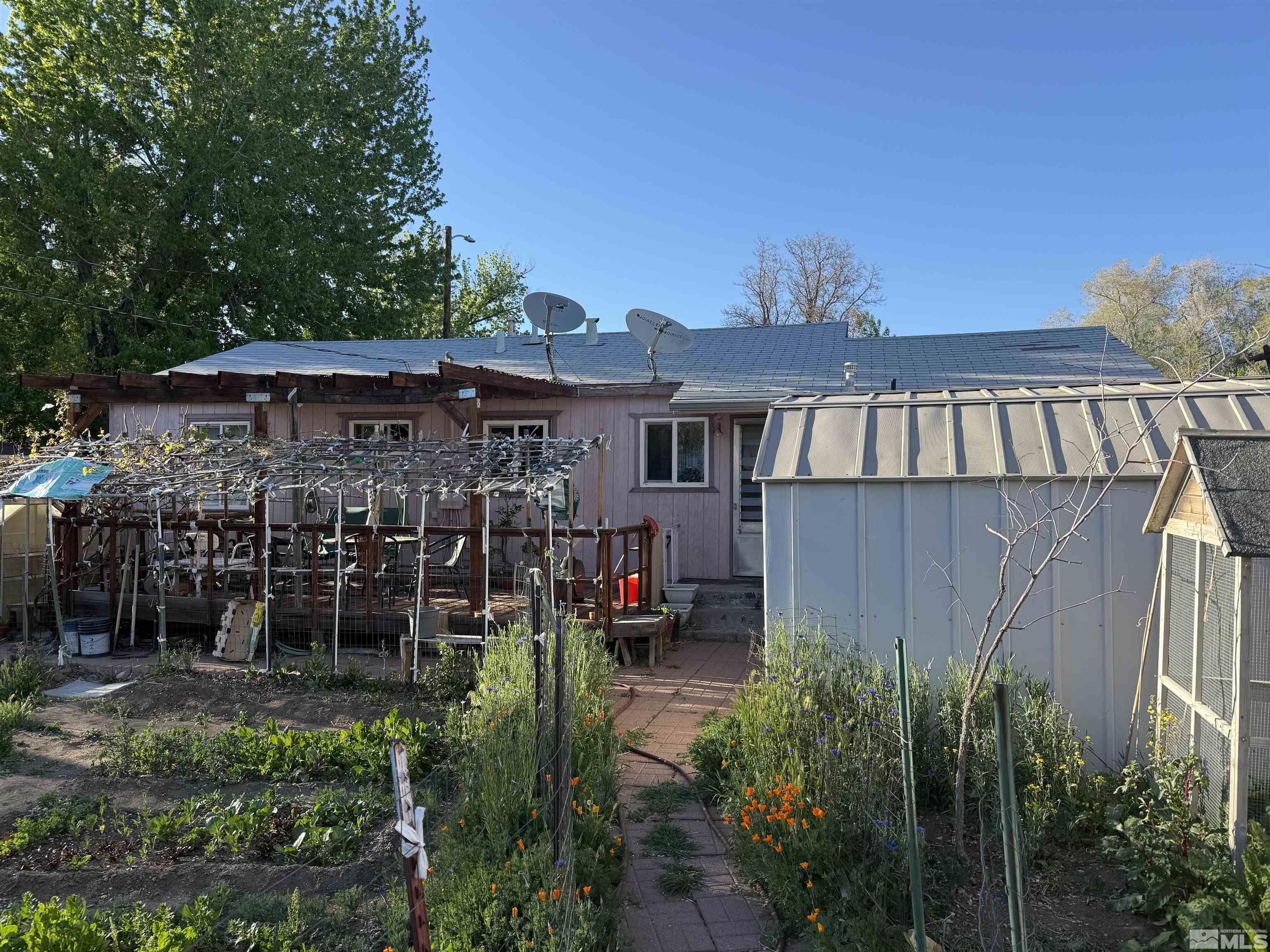1702 Grandview Avenue Property Photo 3