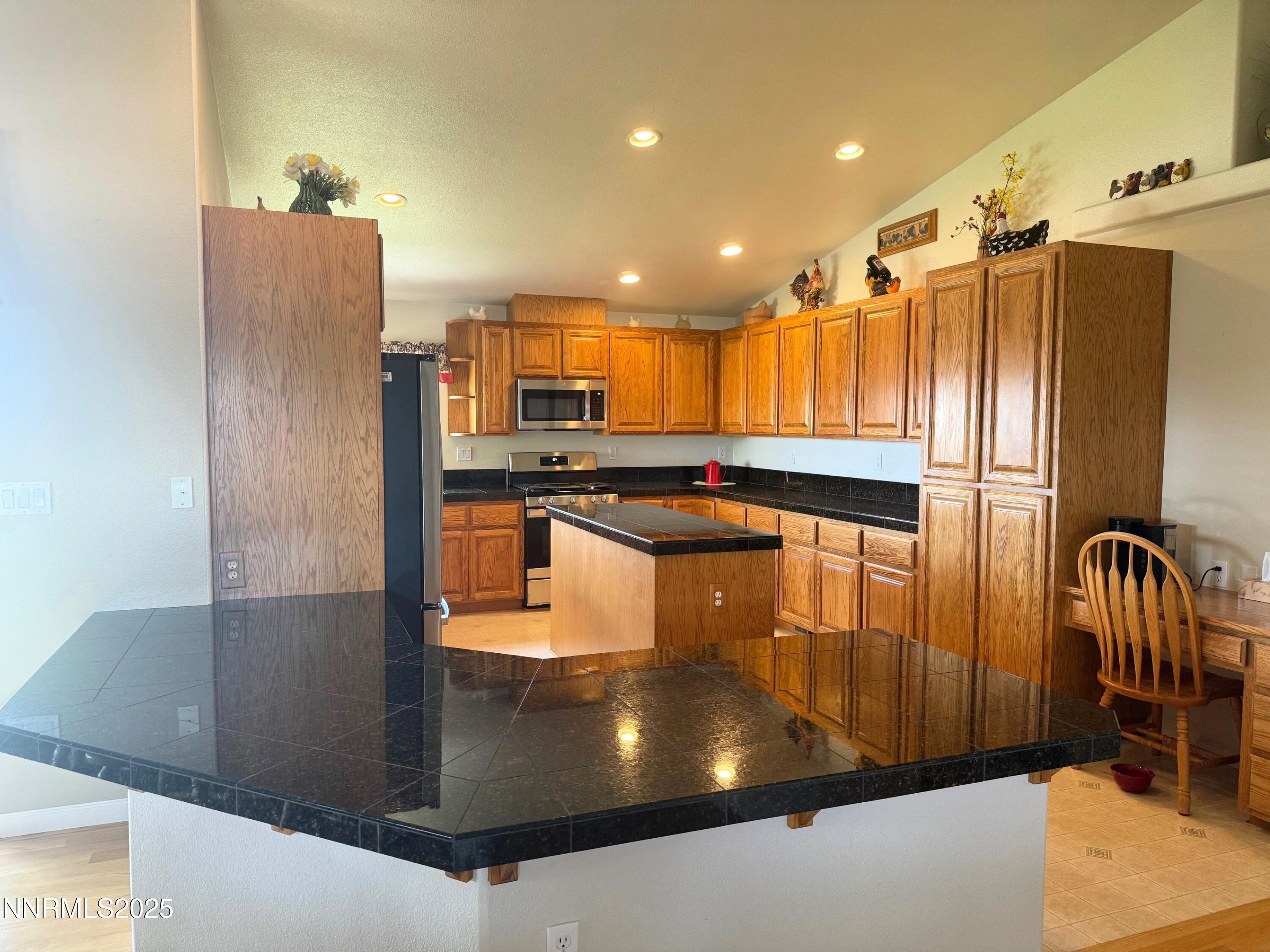 921 Red Rock Road Property Photo 14