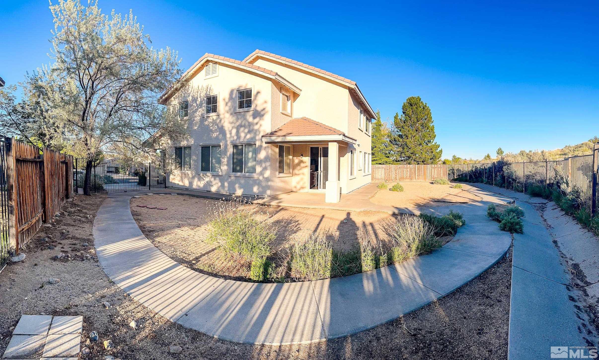 1883 Cambridge Hills Court Property Photo 22