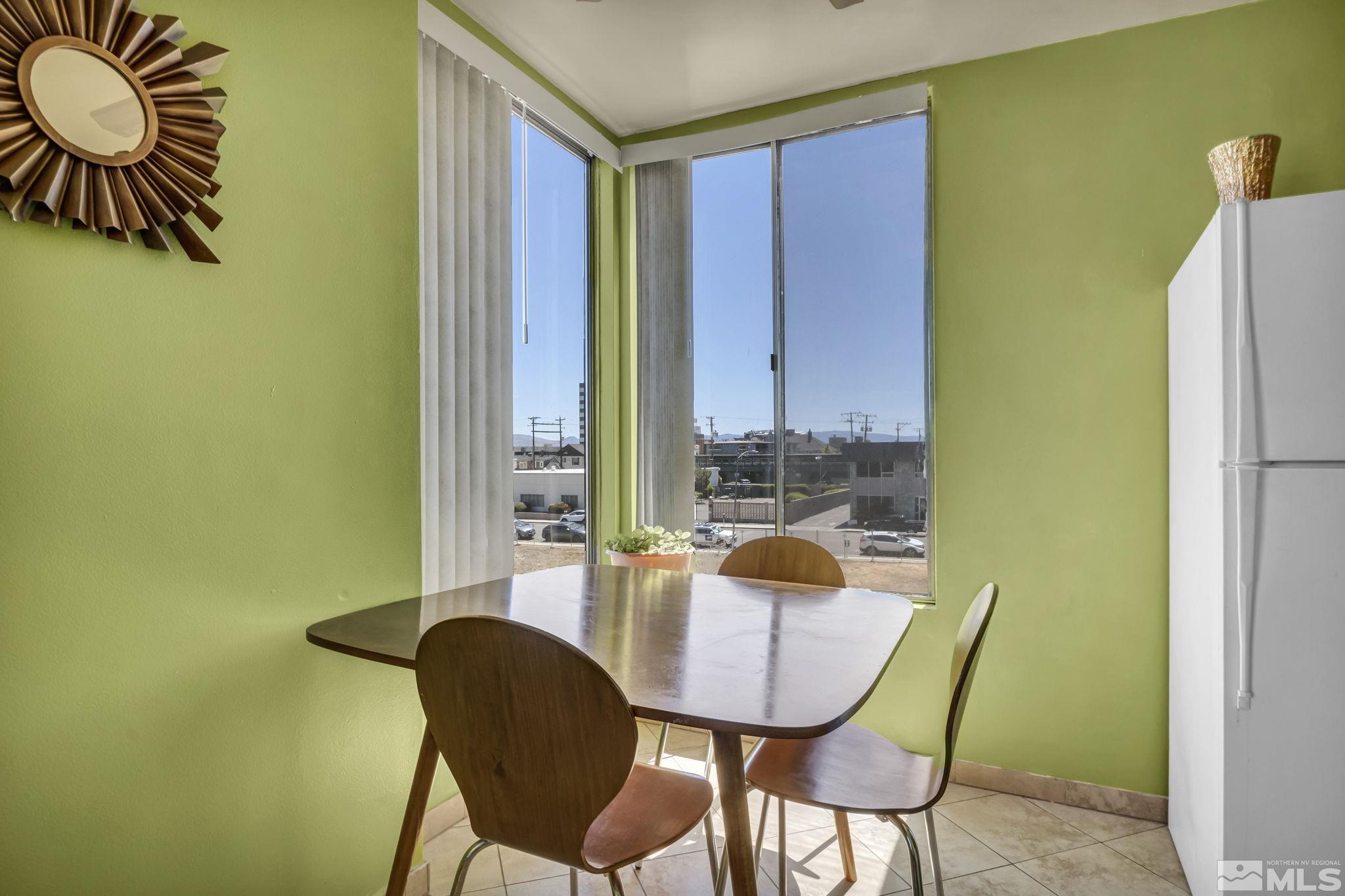 280 Island Avenue Property Photo 9