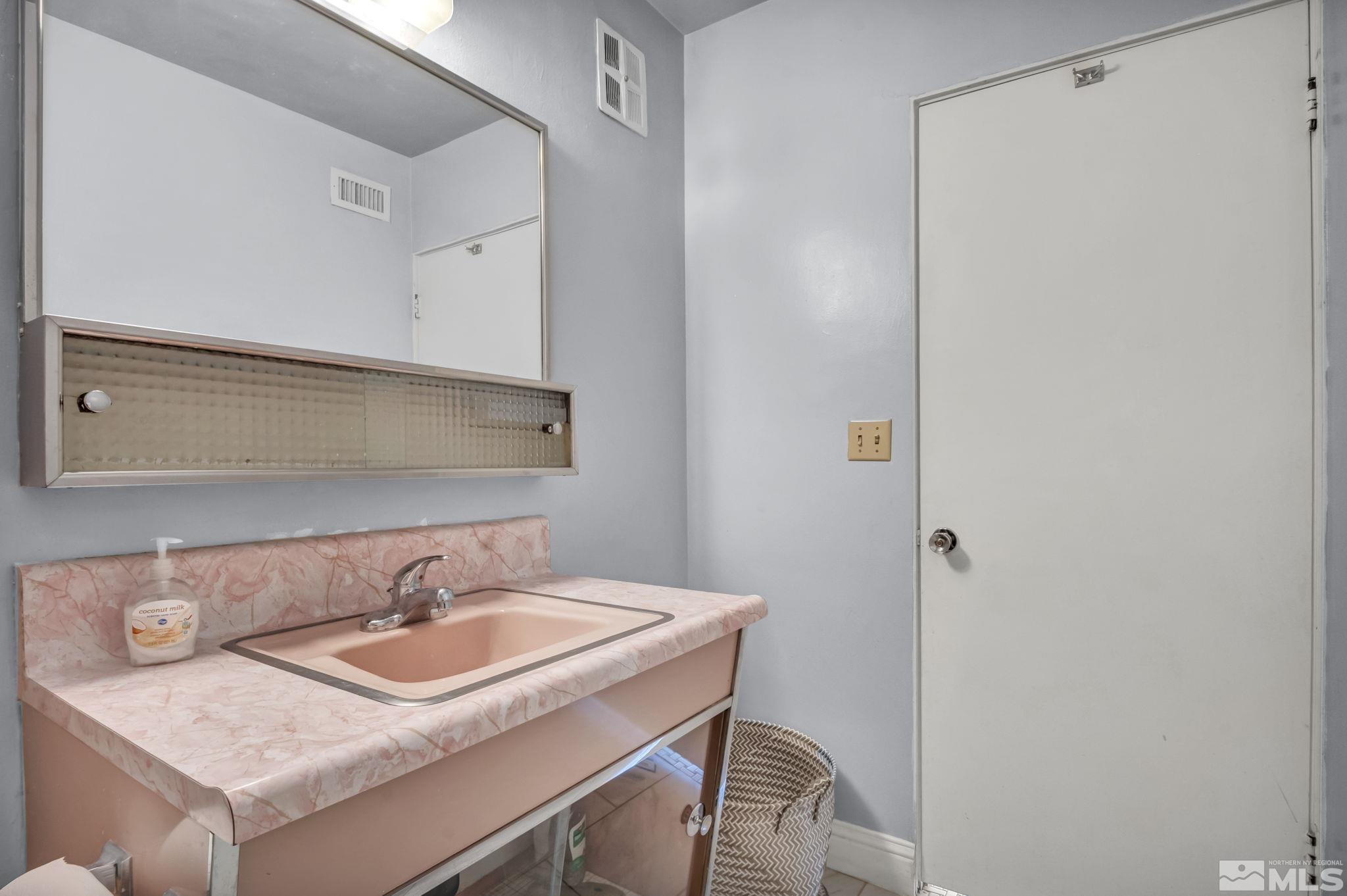 280 Island Avenue Property Photo 24