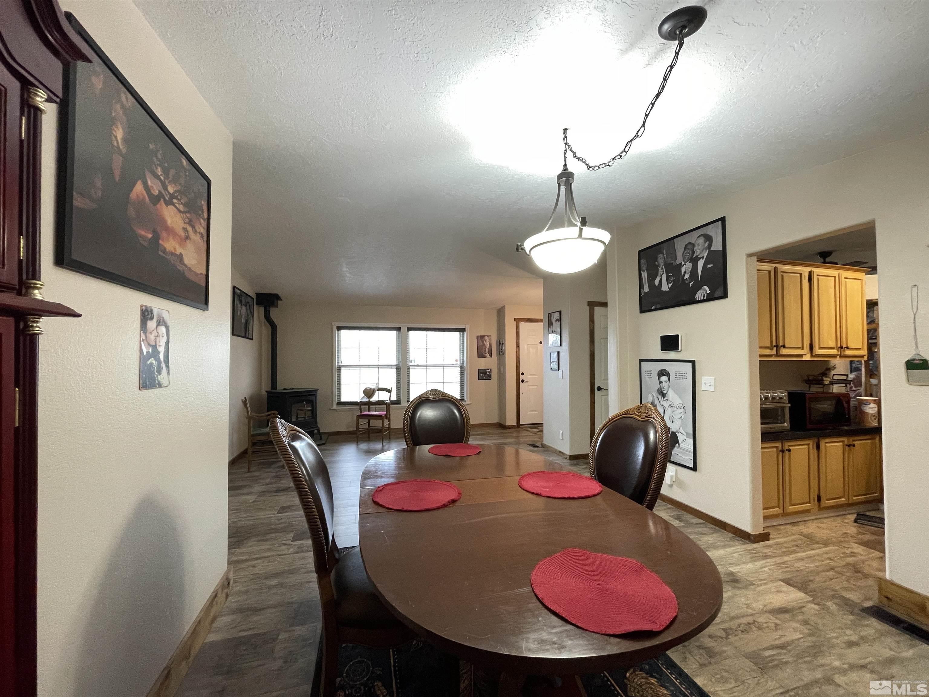 3075 Cougar Ct Property Photo 6