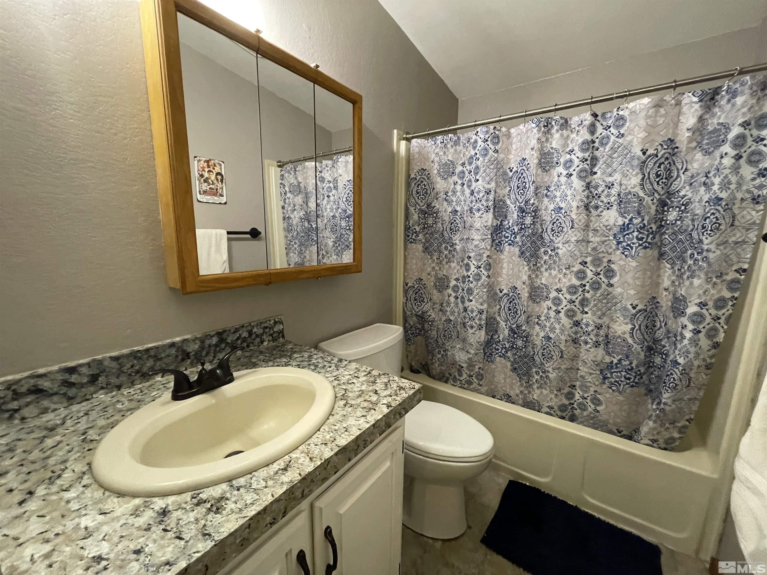 3075 Cougar Ct Property Photo 10