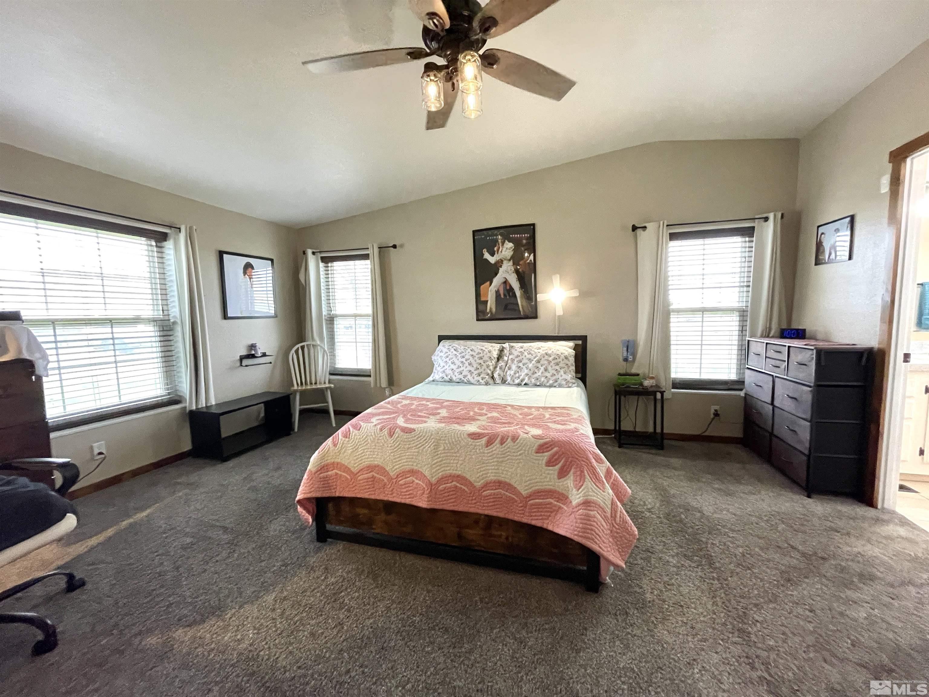 3075 Cougar Ct Property Photo 17