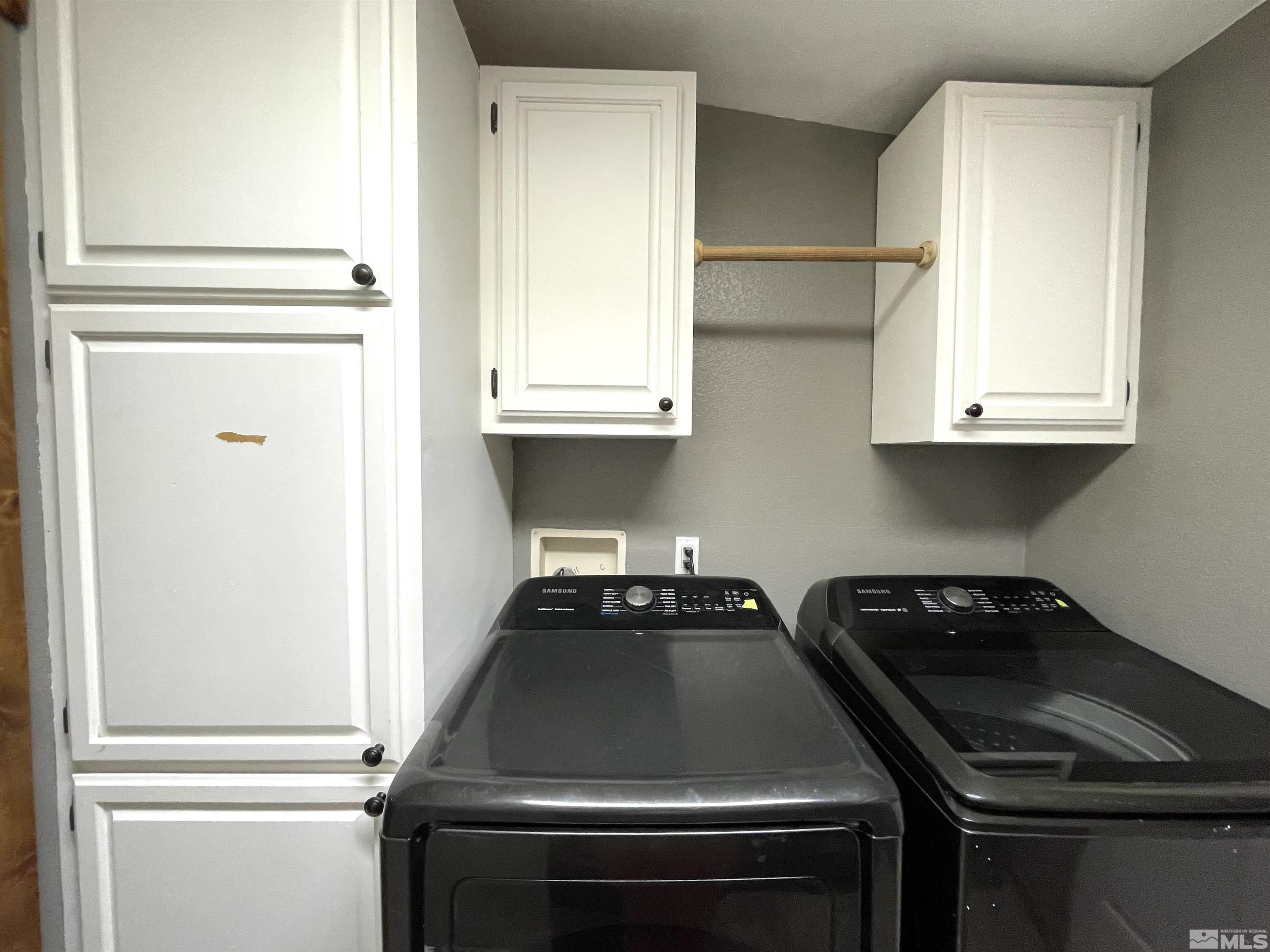 3075 Cougar Ct Property Photo 20