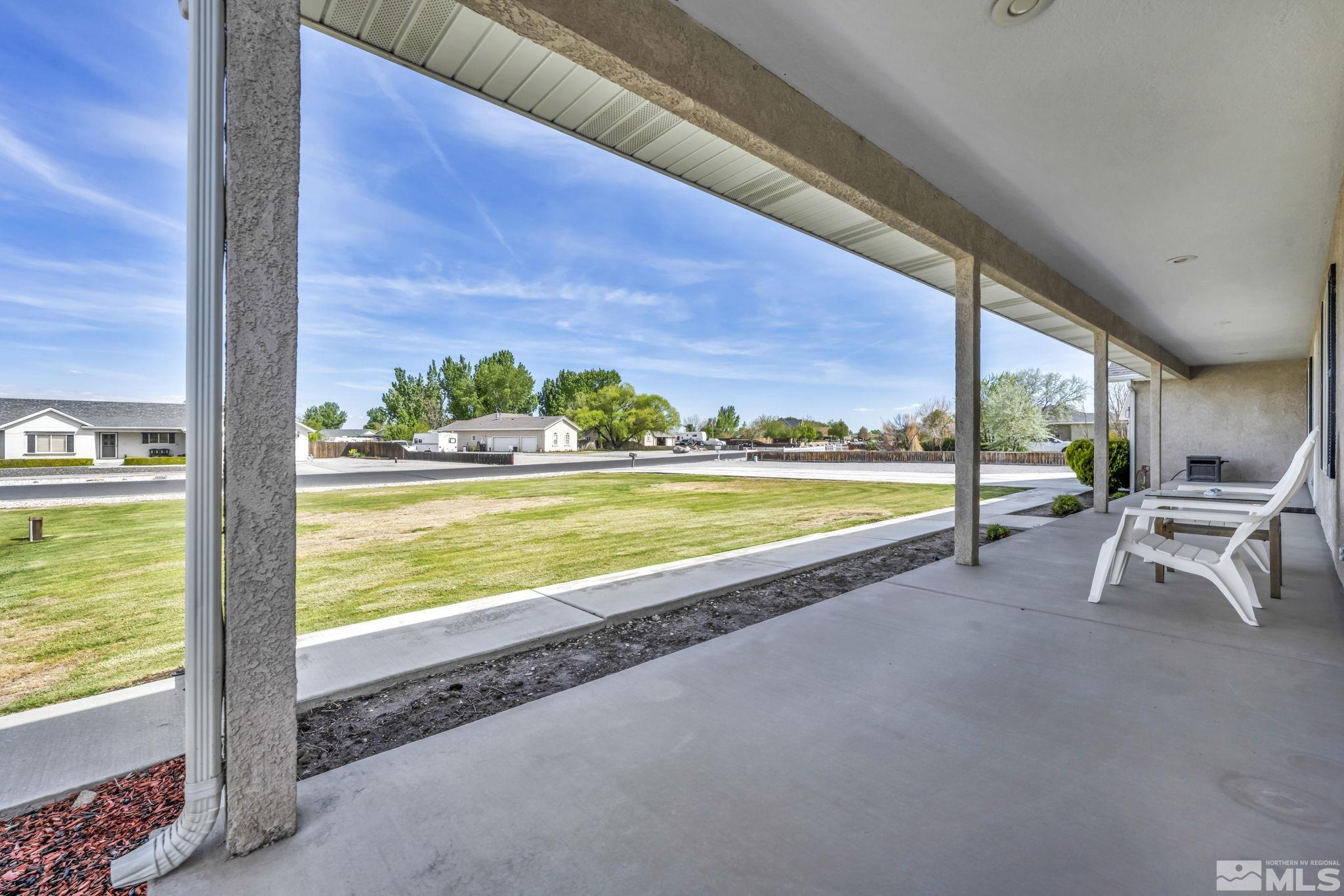 688 Sunrise Terrace Property Photo