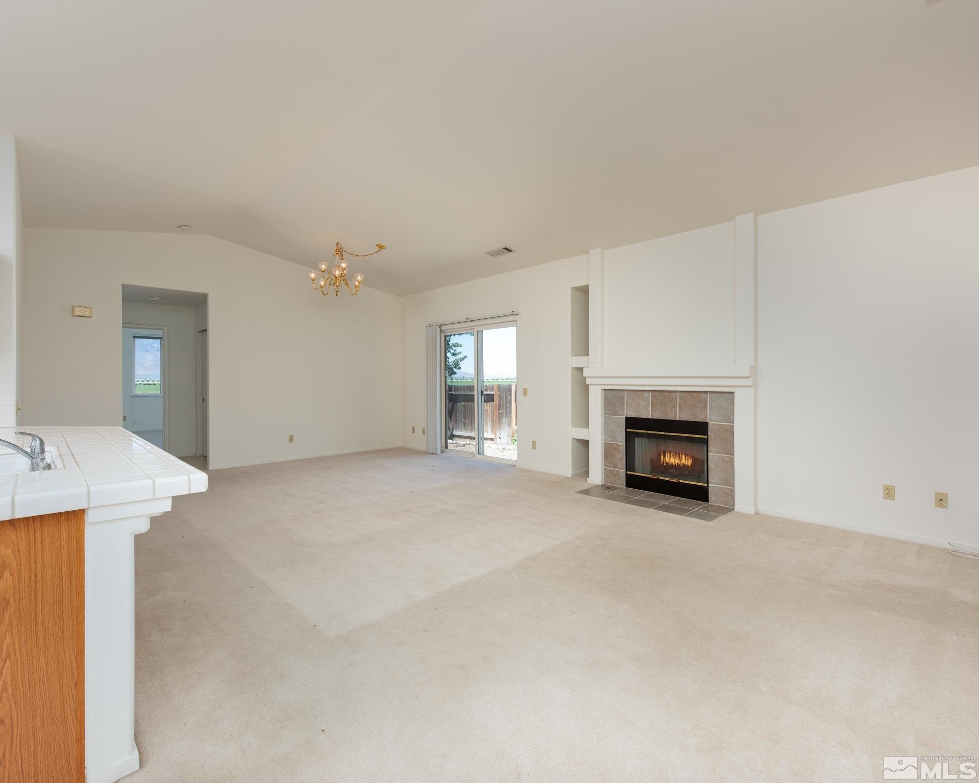 1175 White Oak Loop Property Photo 6