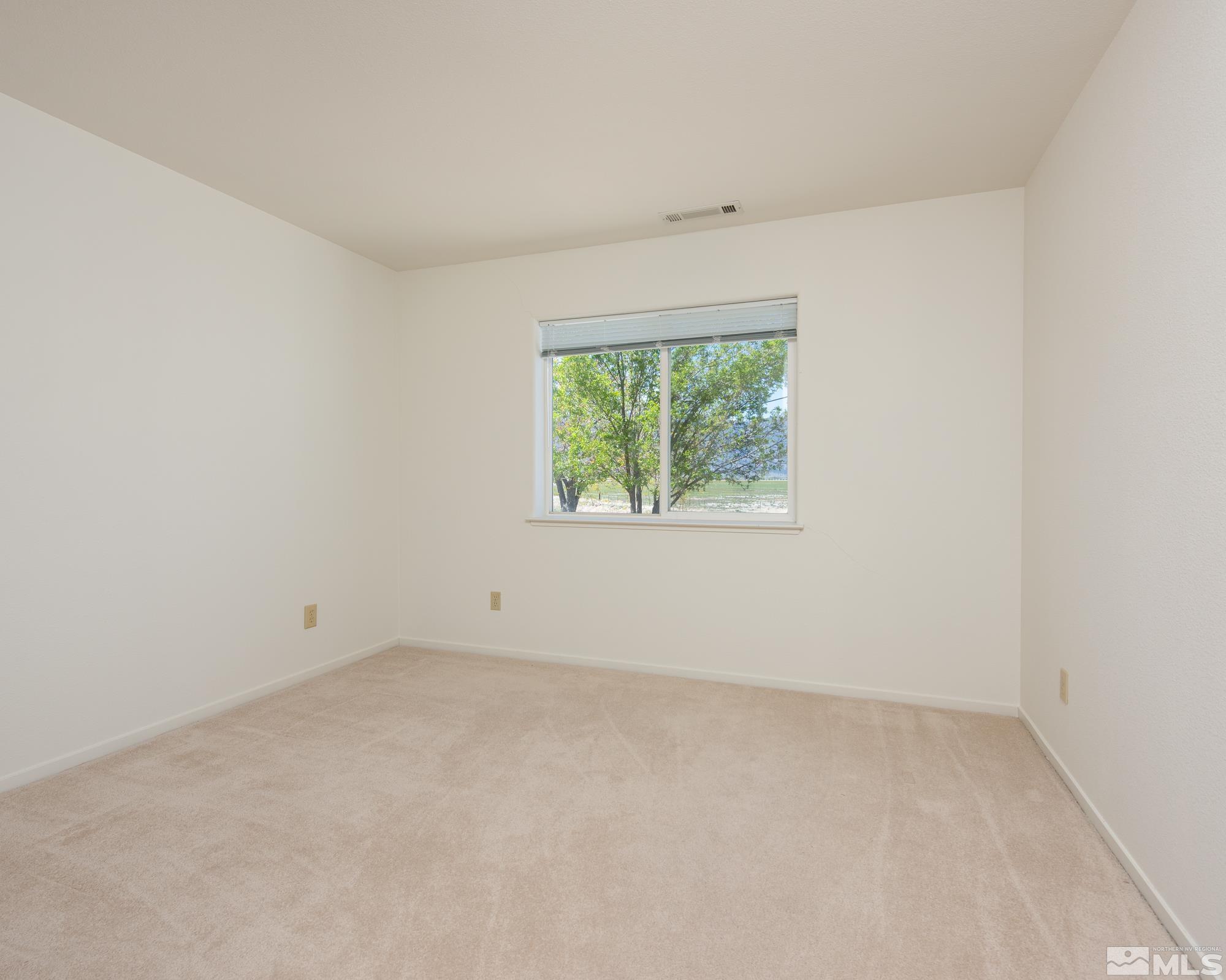1175 White Oak Loop Property Photo 17