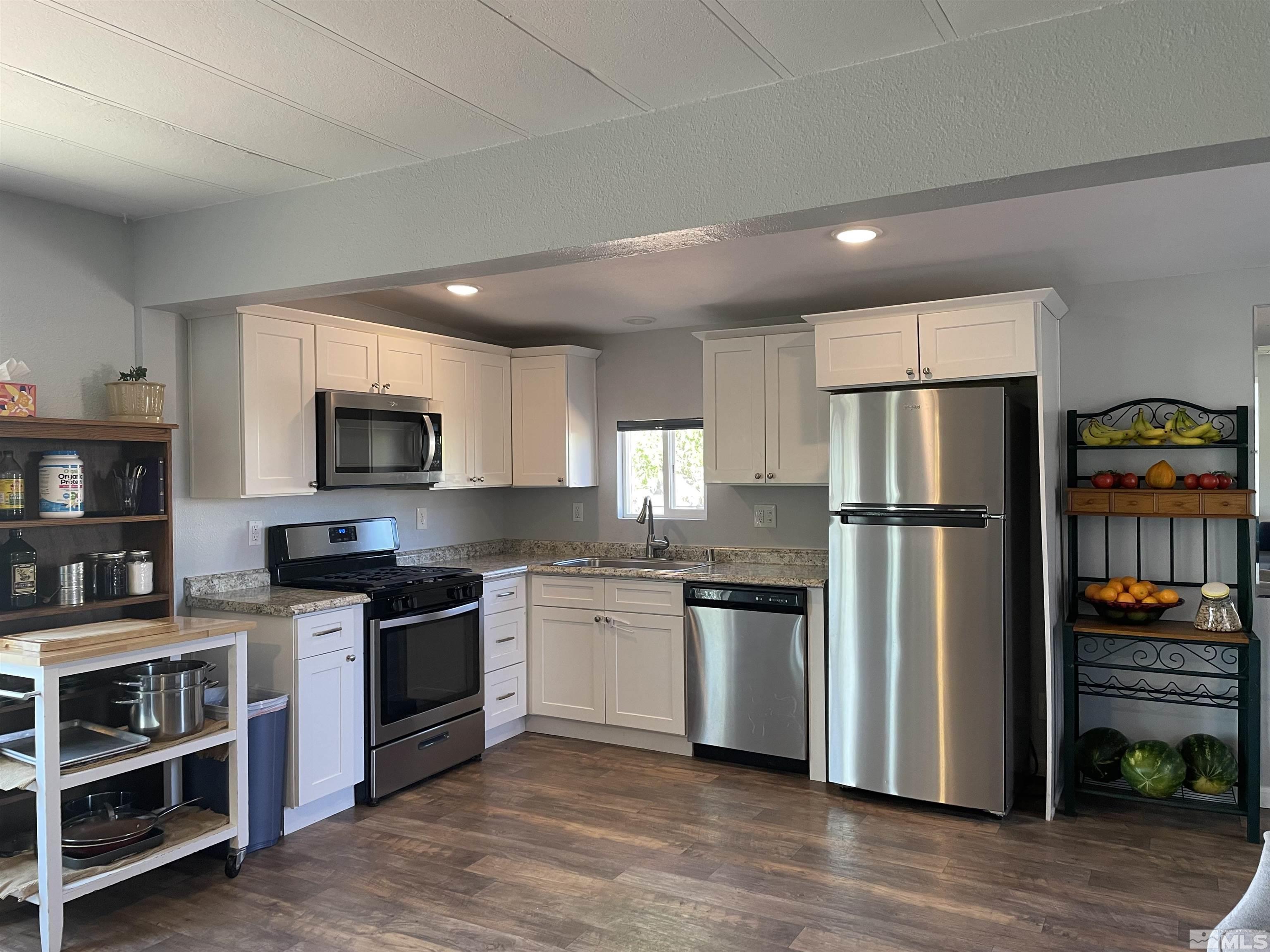 1335 Lahontan Property Photo