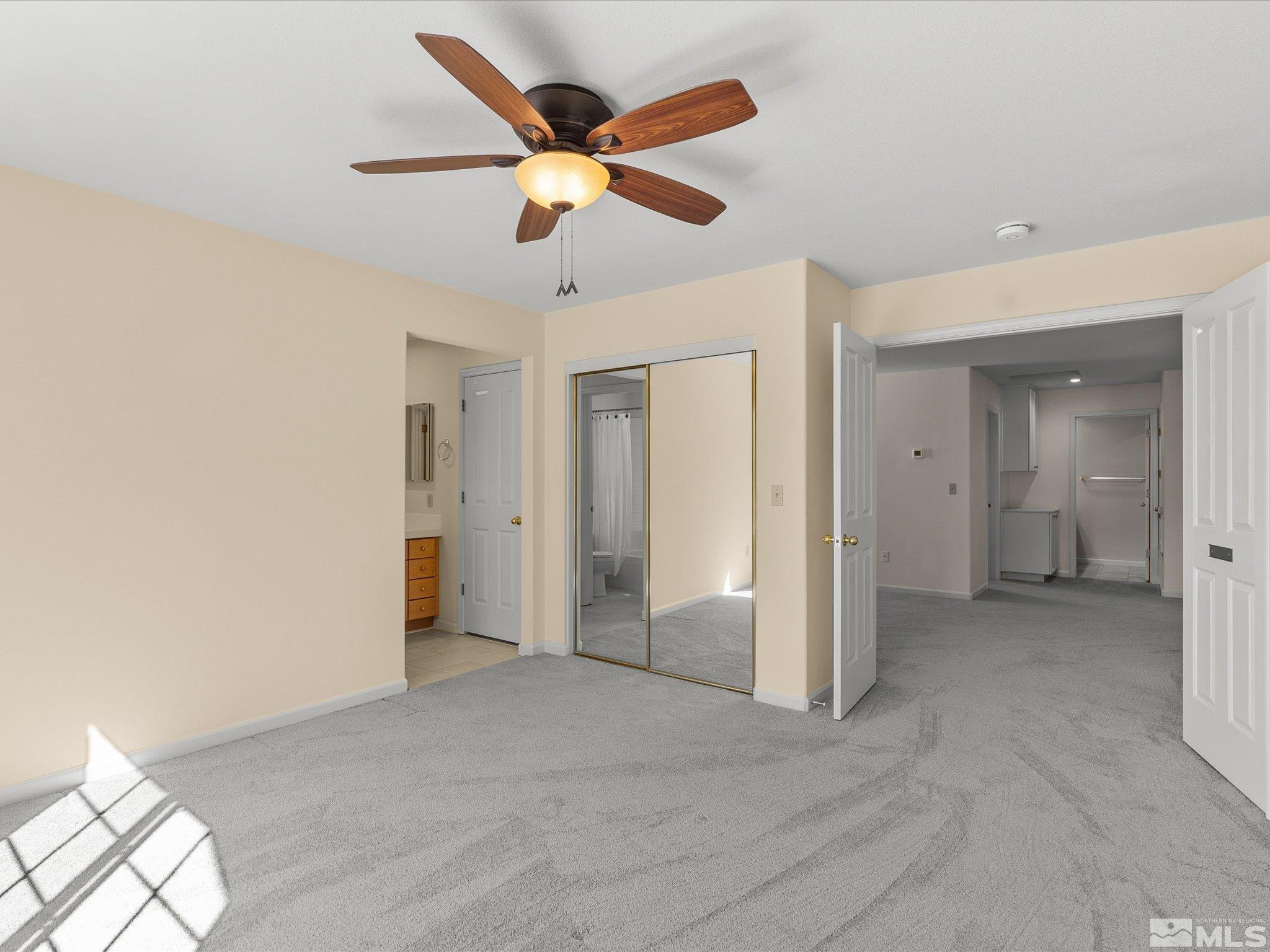 6190 Carriage House Way Property Photo 26