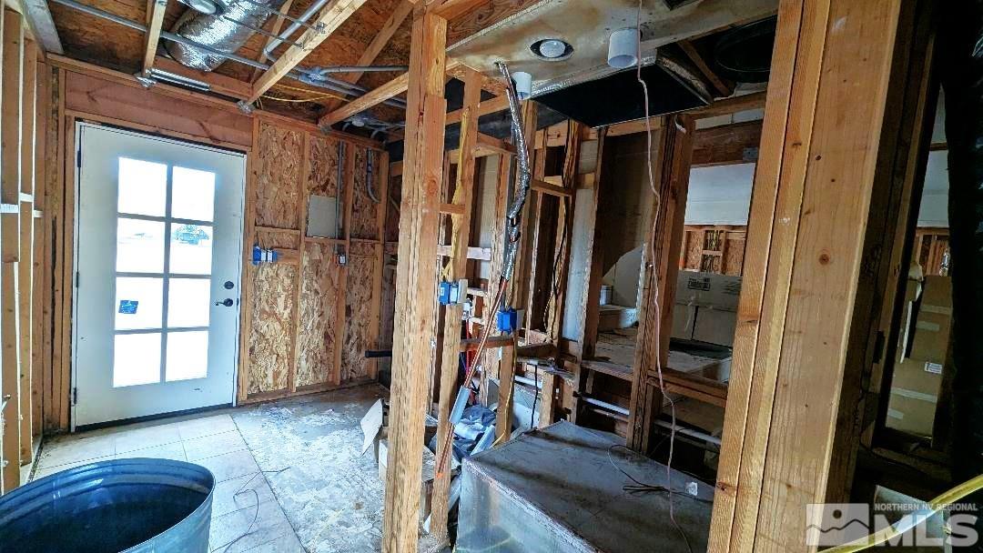 1355 Antelope Valley Rd Property Photo 17