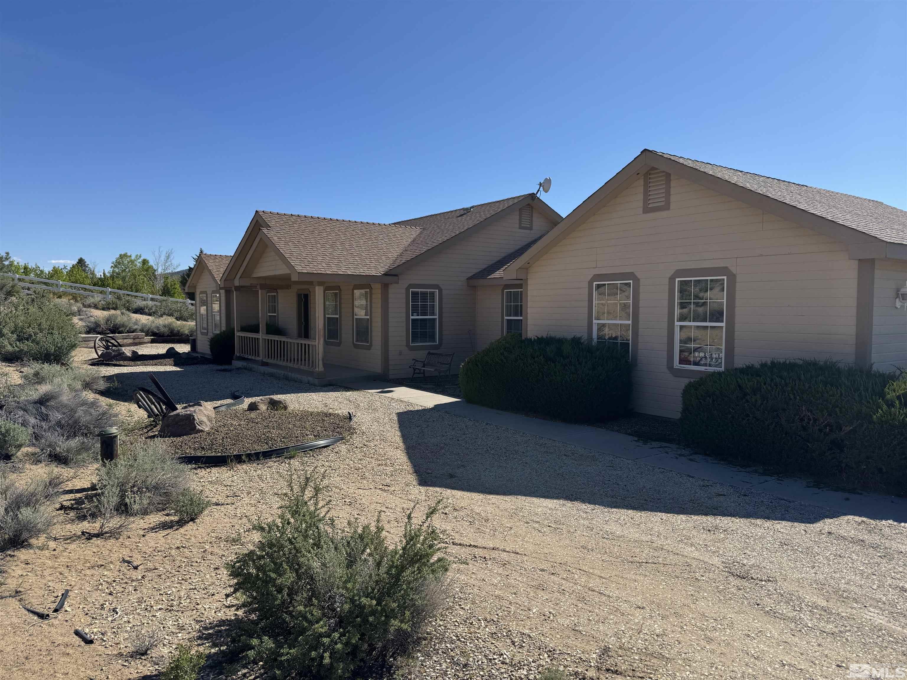 5980 Rio Vista Ln Property Photo