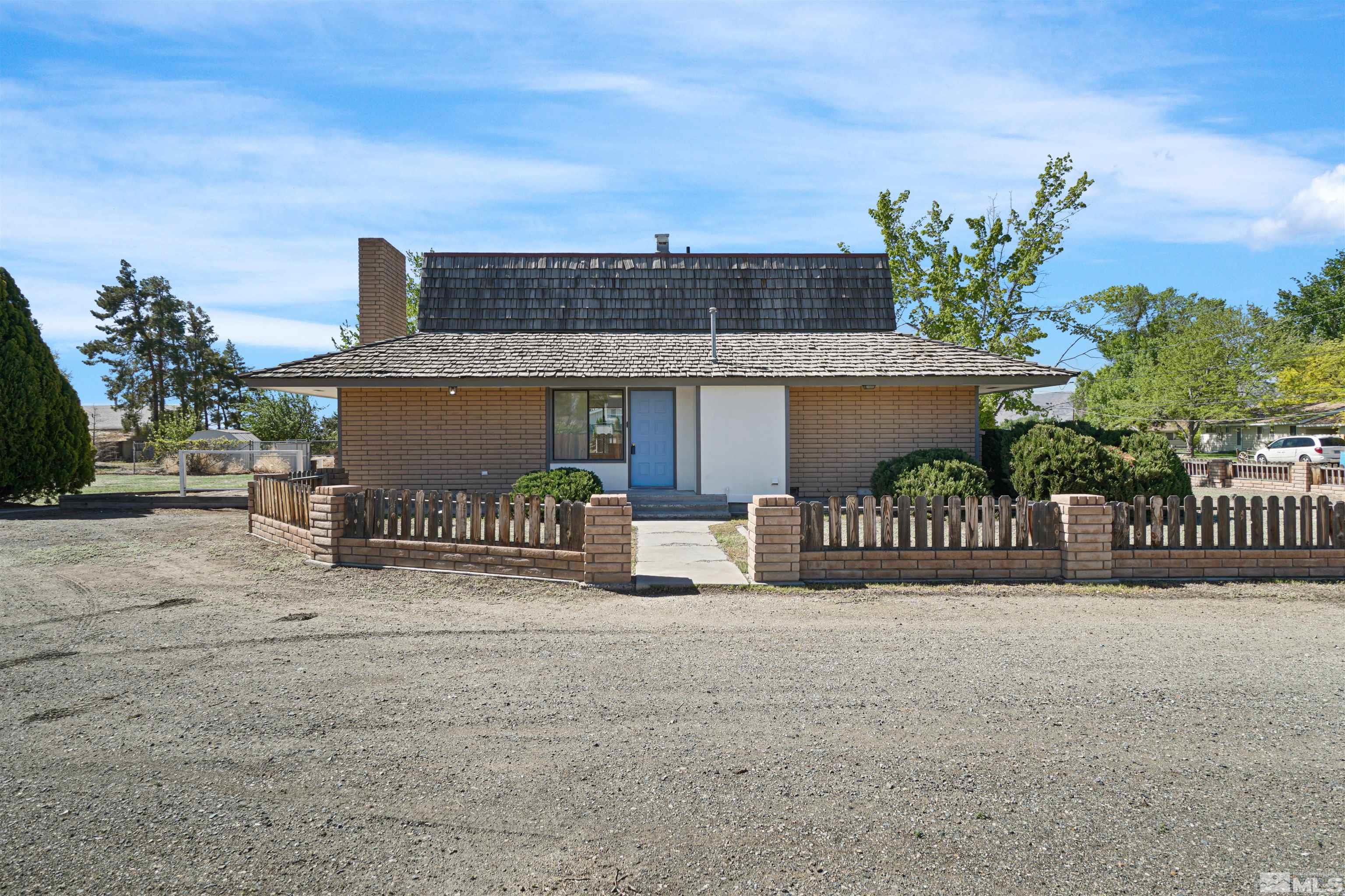 410 Madden Ln Property Photo