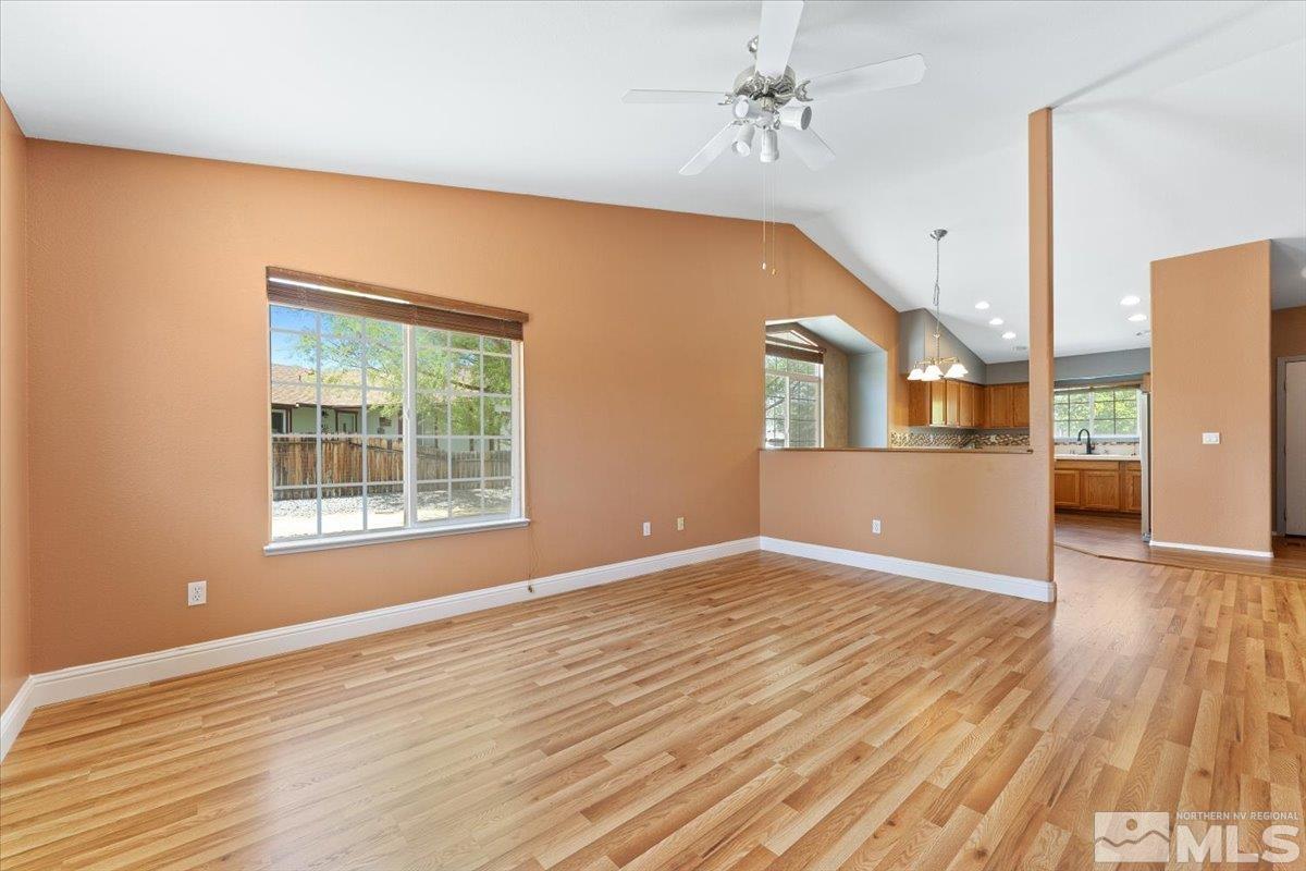 68 Rook Court Property Photo 5