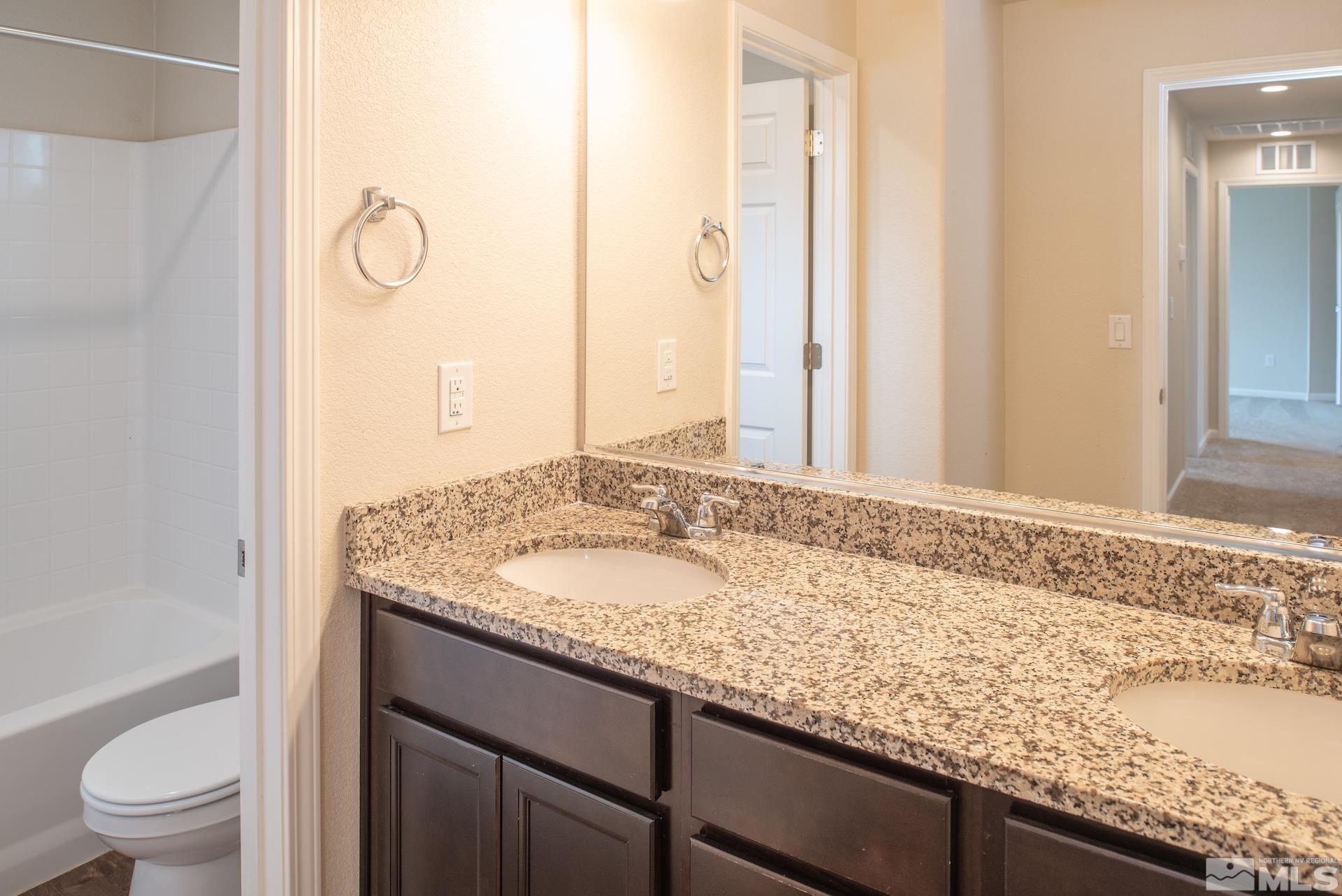 3611 Oaklawn Street Property Photo 15