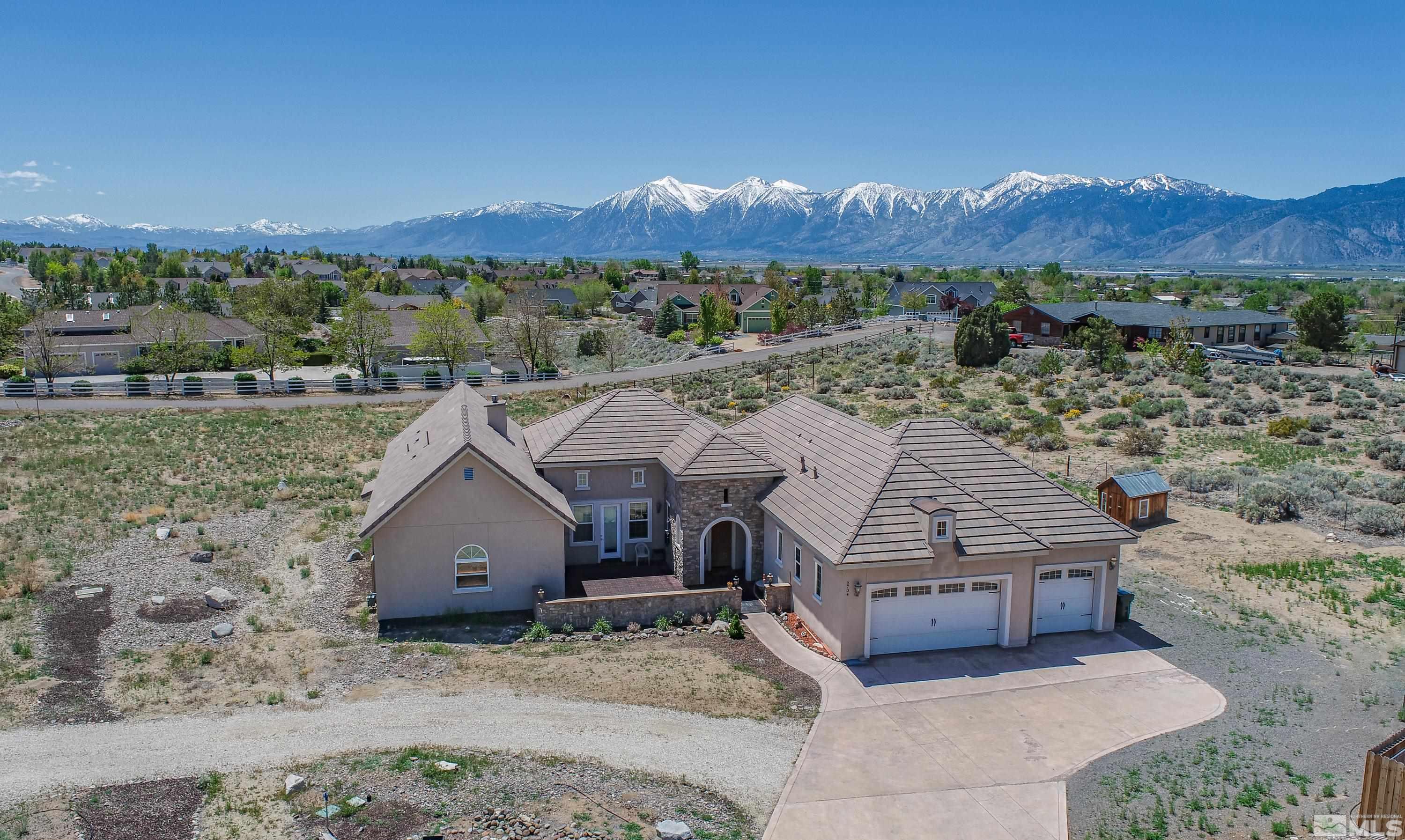 2704 Thirsty Magoo Court Property Photo 1