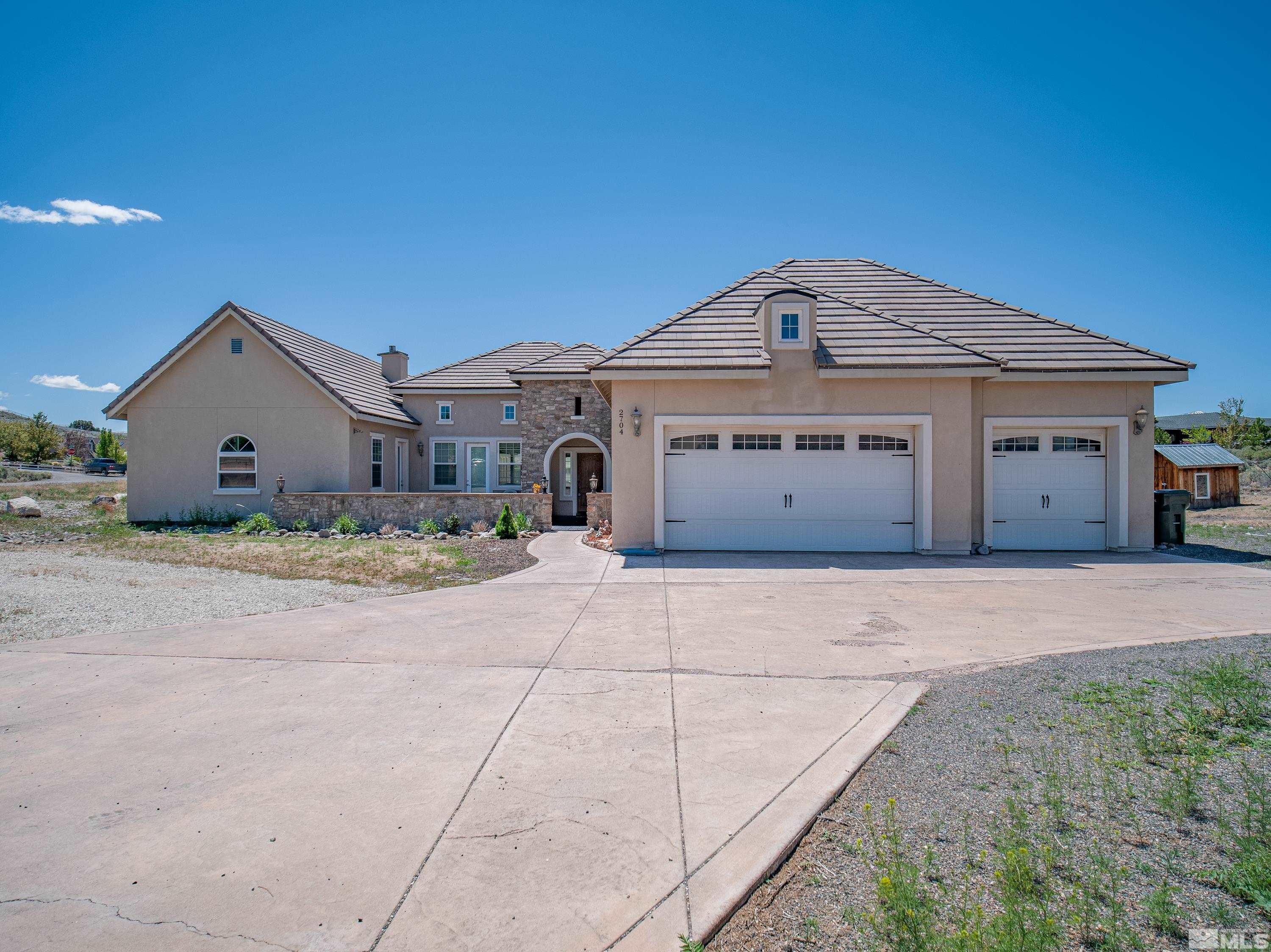 2704 Thirsty Magoo Court Property Photo 36
