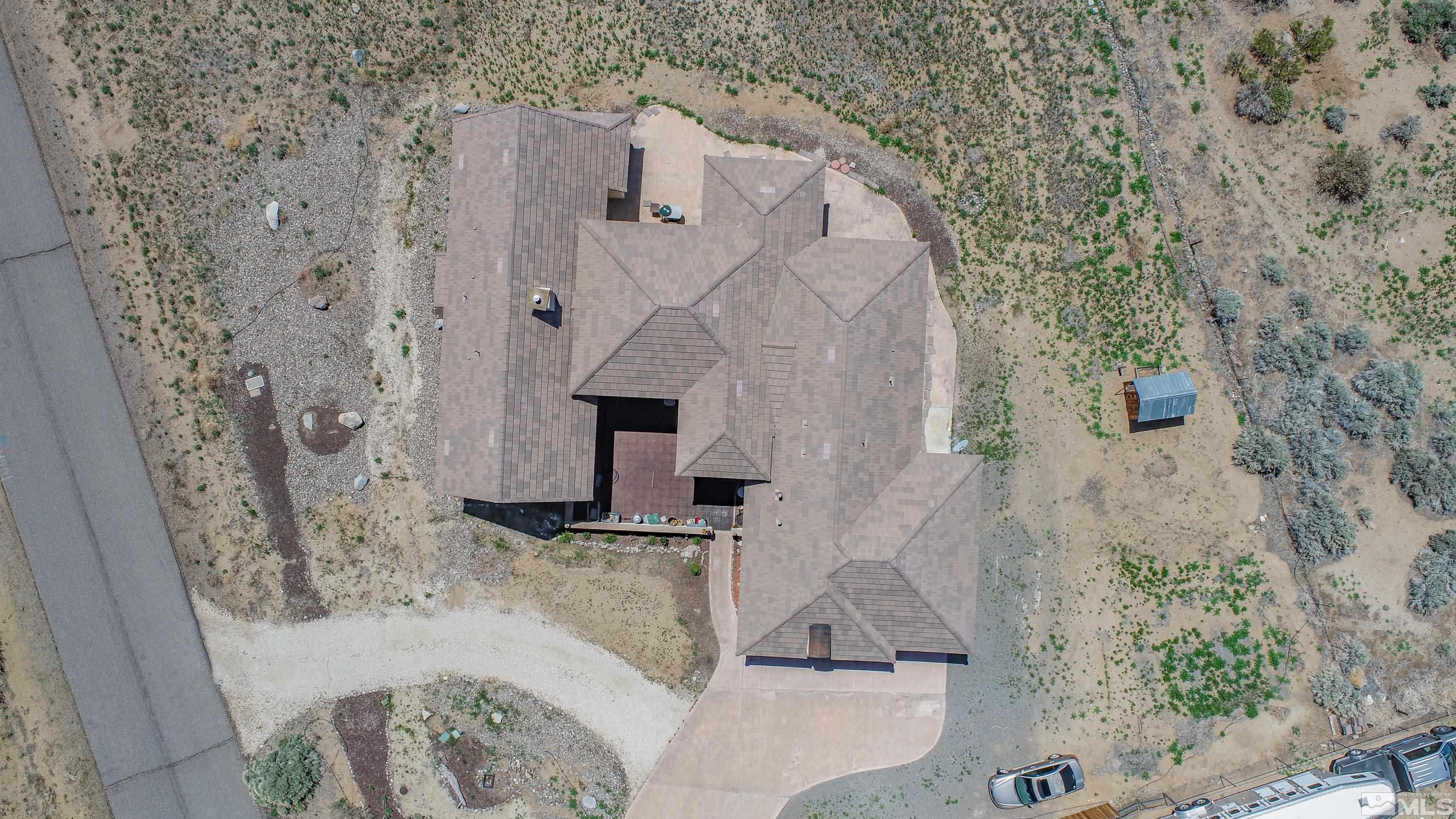 2704 Thirsty Magoo Court Property Photo 40