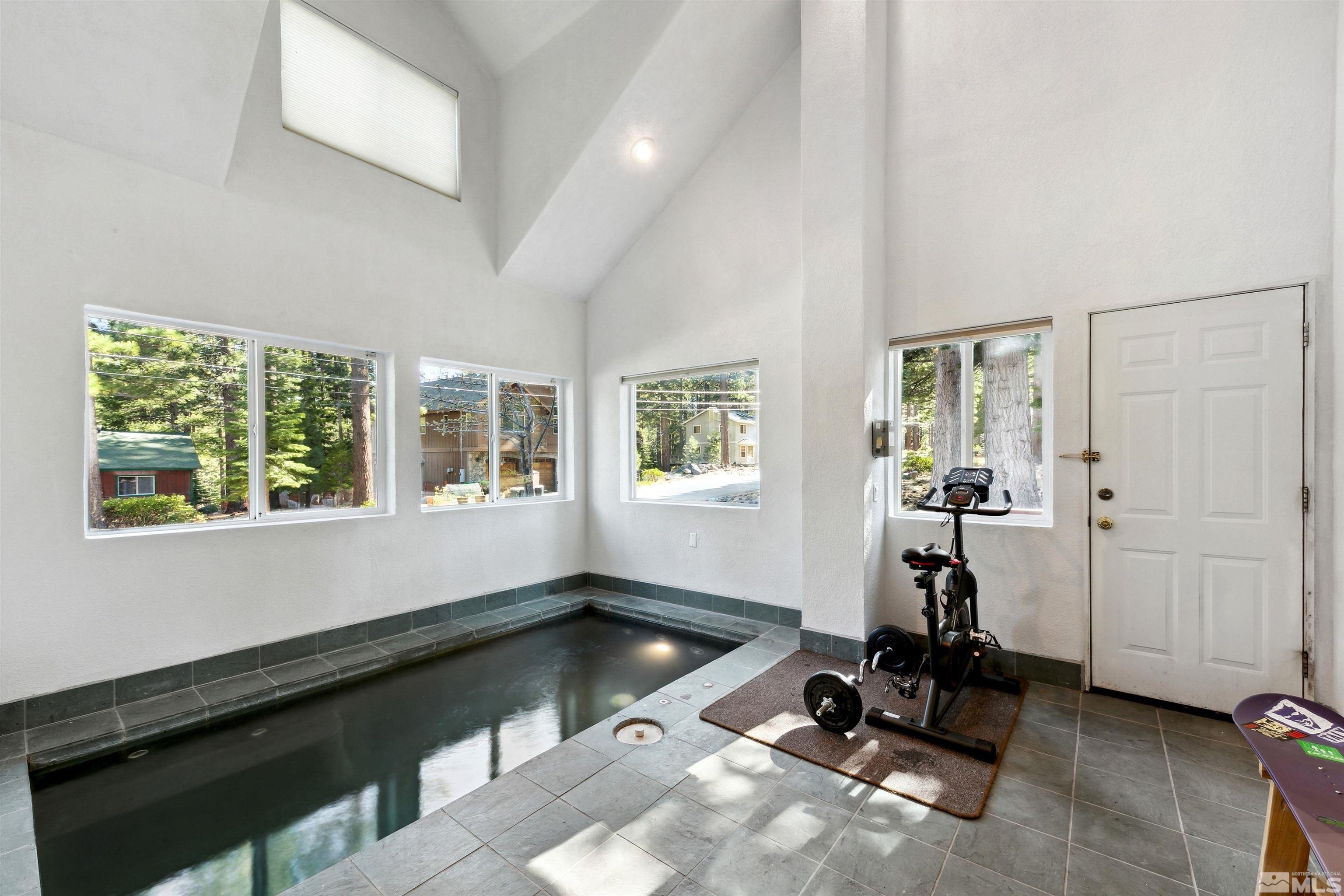 733 Cayuga Street Property Photo 13